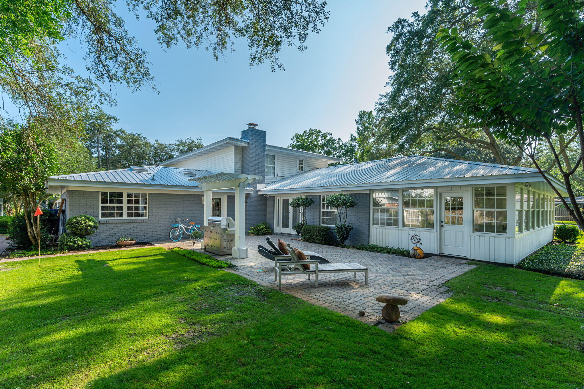 LAKE LORRAINE ESTATES 2 - Residential