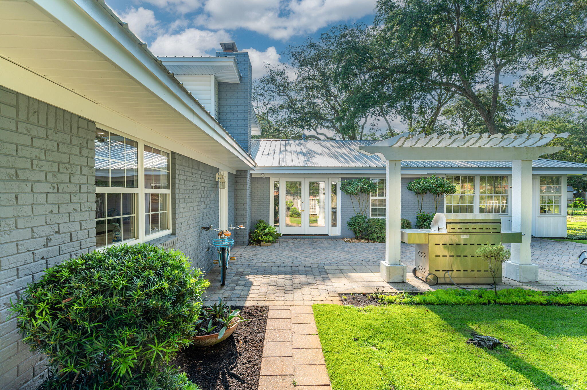 LAKE LORRAINE ESTATES 2 - Residential