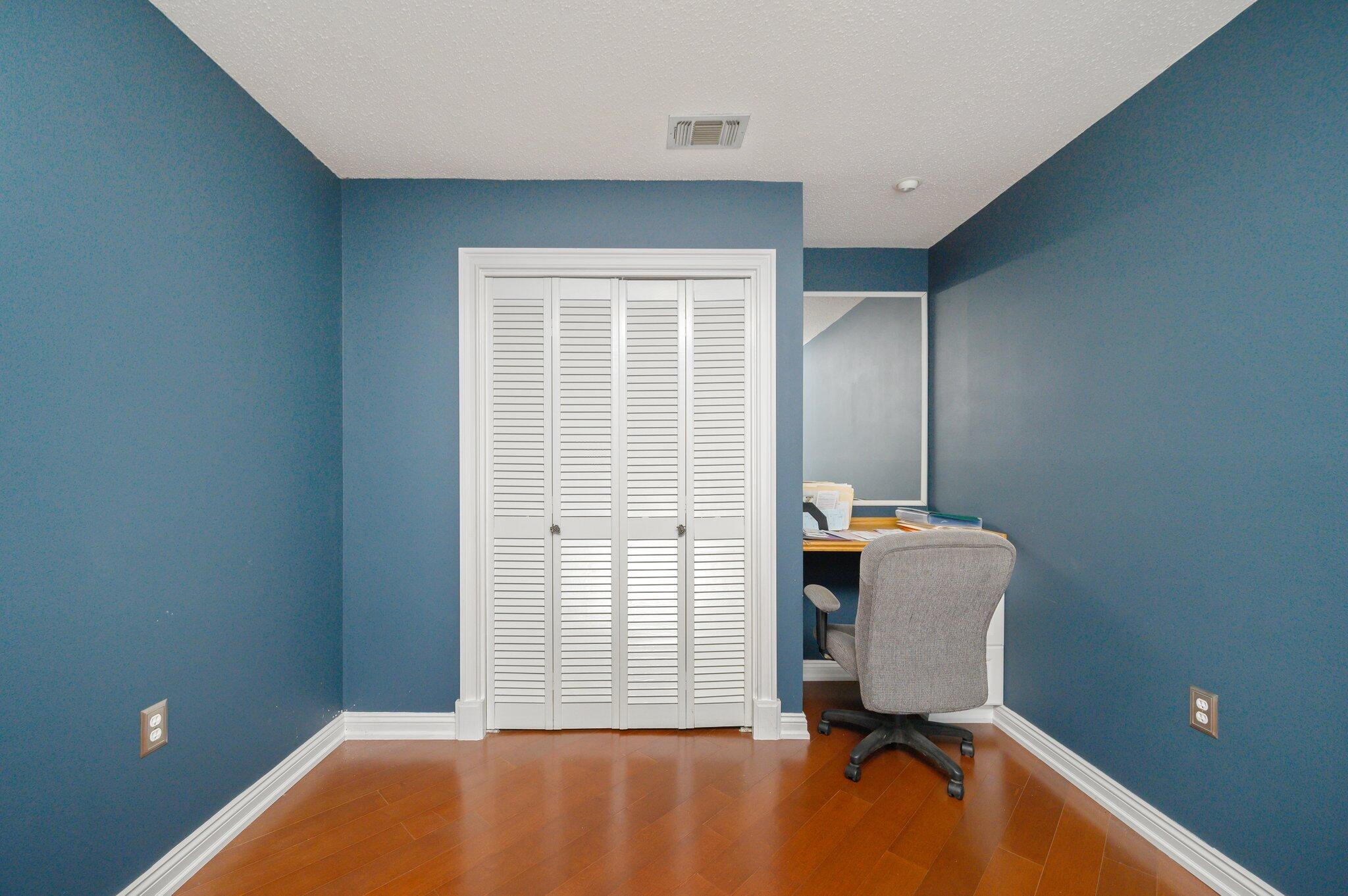 LAKE LORRAINE ESTATES 2 - Residential