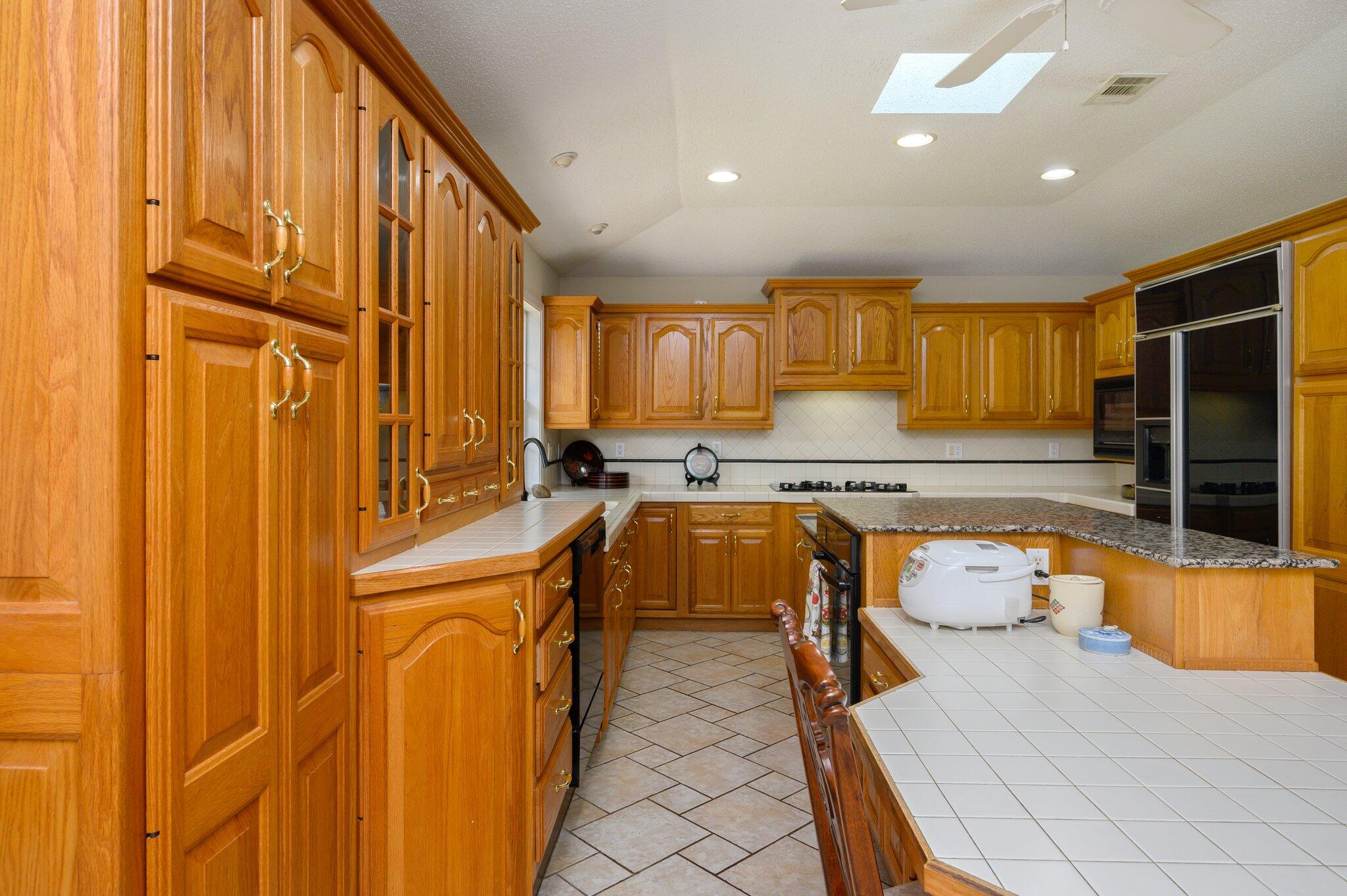 LAKE LORRAINE ESTATES 2 - Residential