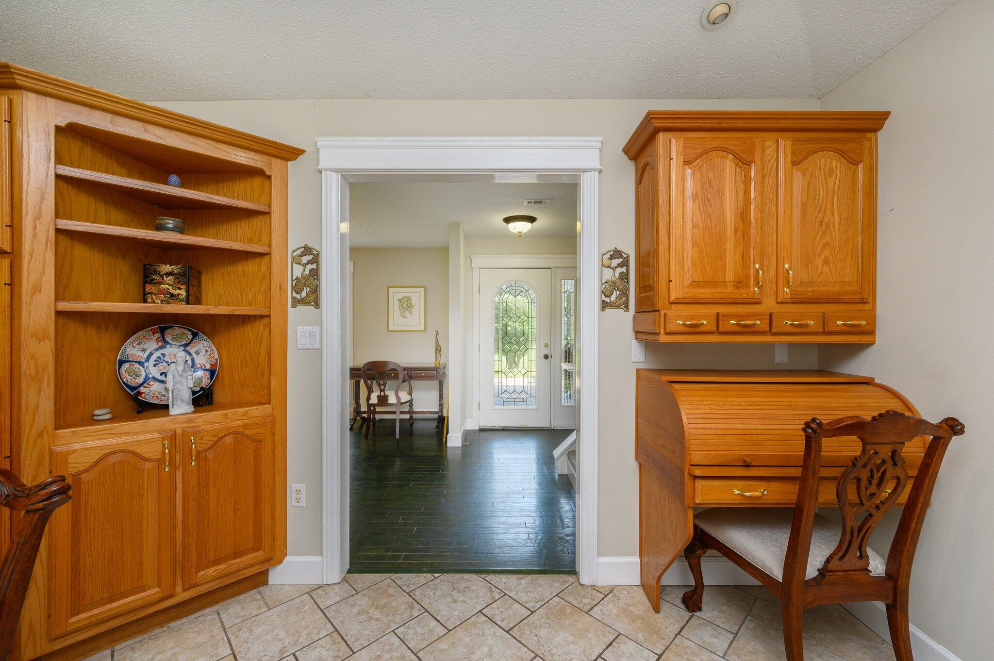 LAKE LORRAINE ESTATES 2 - Residential