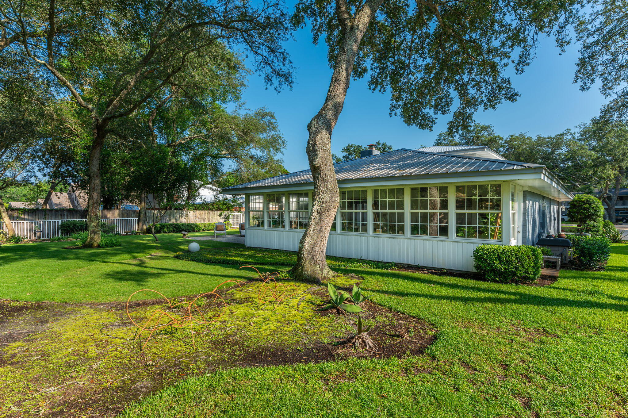 LAKE LORRAINE ESTATES 2 - Residential