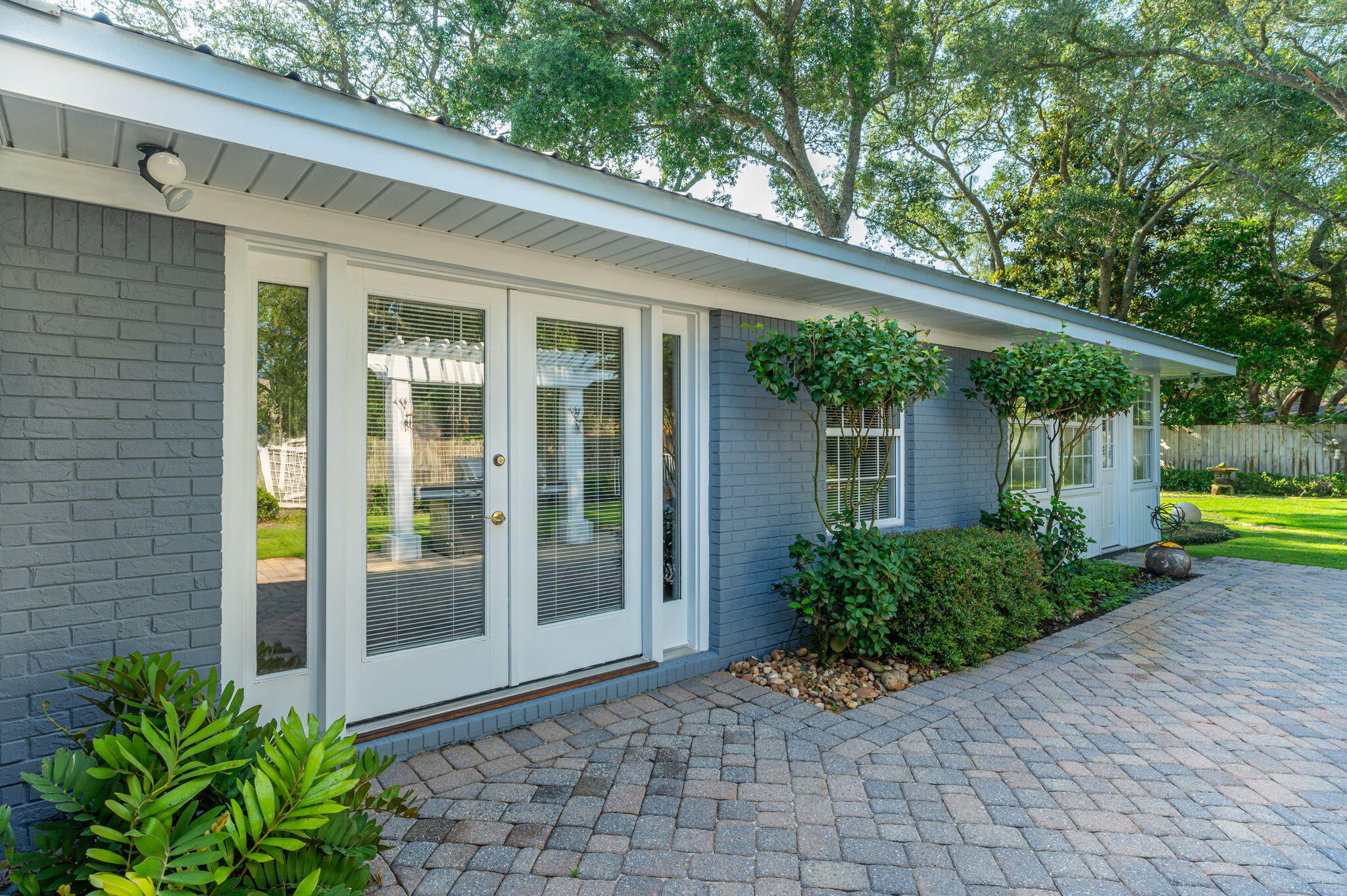 LAKE LORRAINE ESTATES 2 - Residential