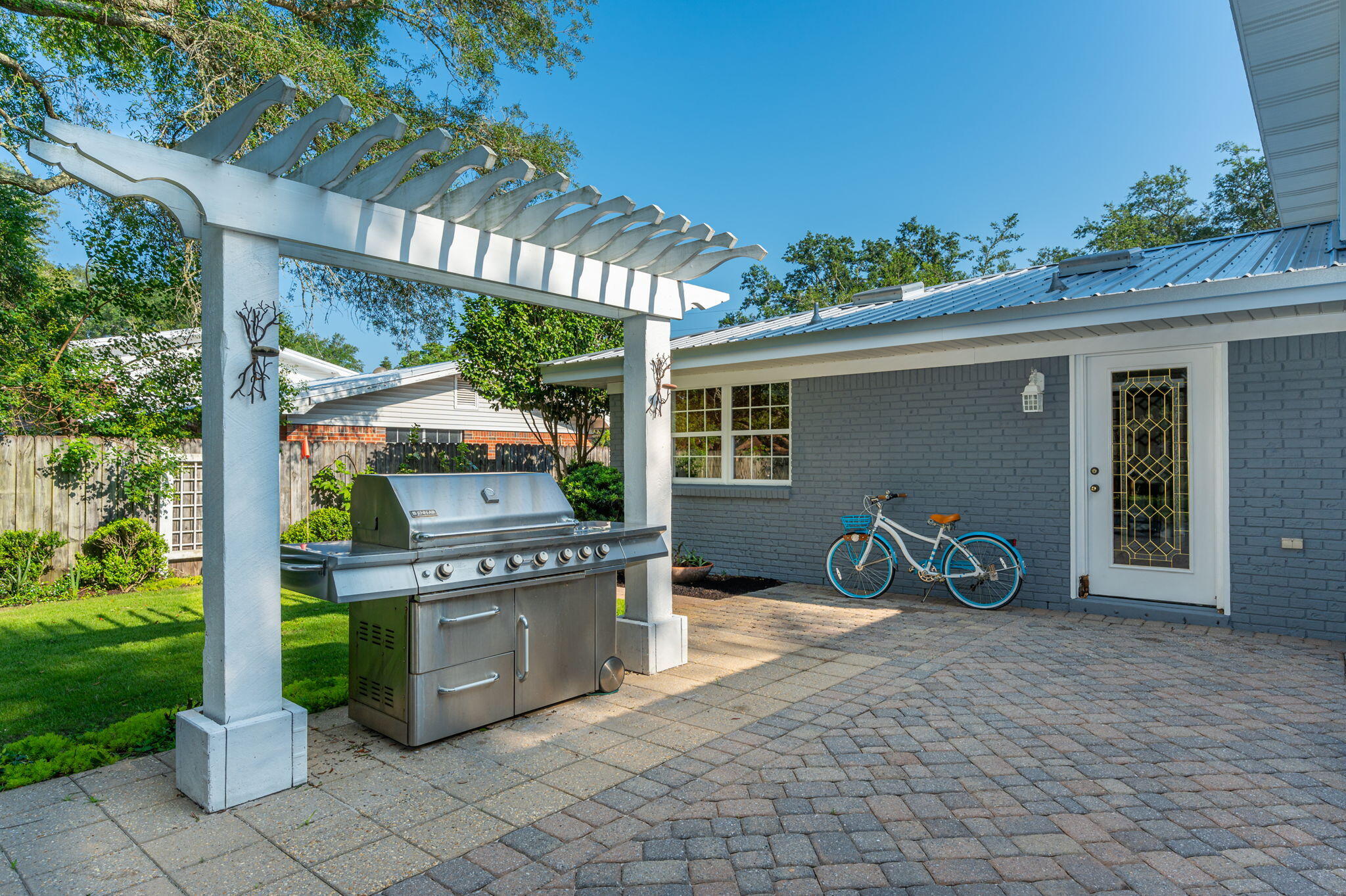 LAKE LORRAINE ESTATES 2 - Residential