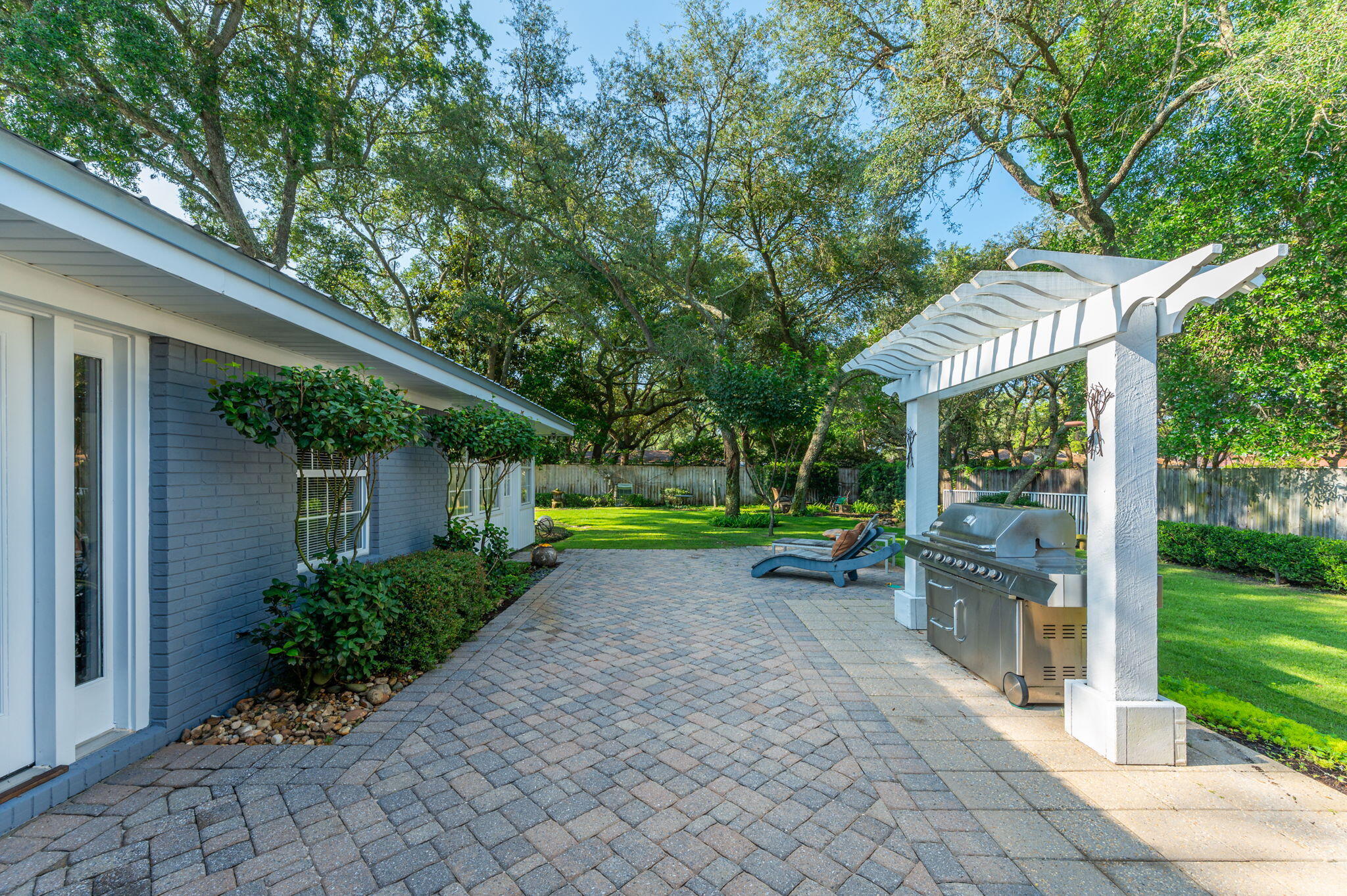 LAKE LORRAINE ESTATES 2 - Residential