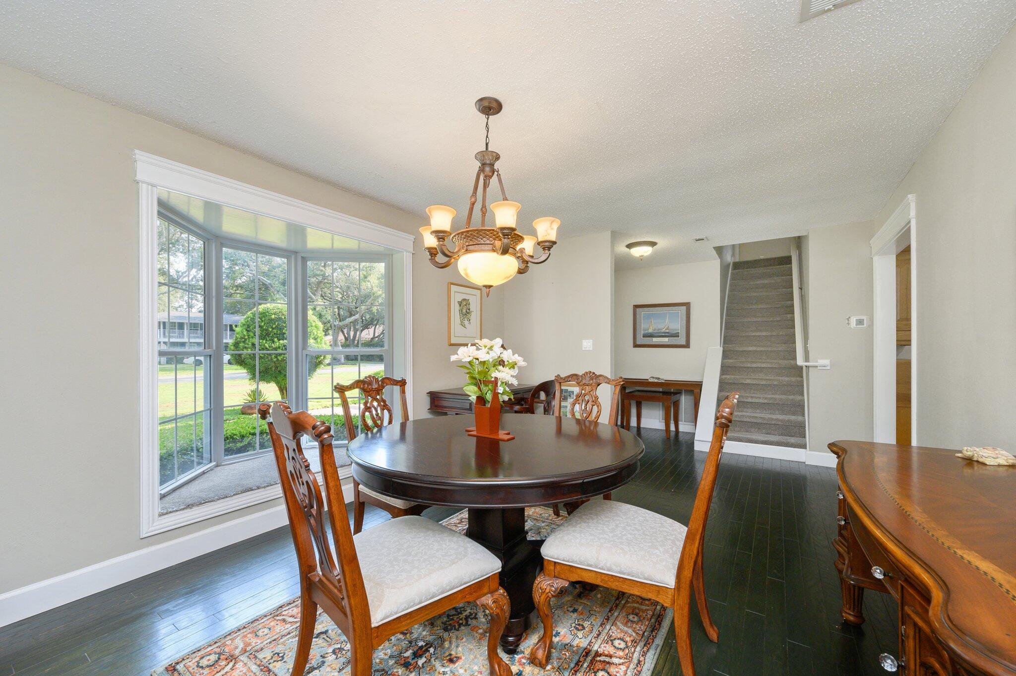 LAKE LORRAINE ESTATES 2 - Residential