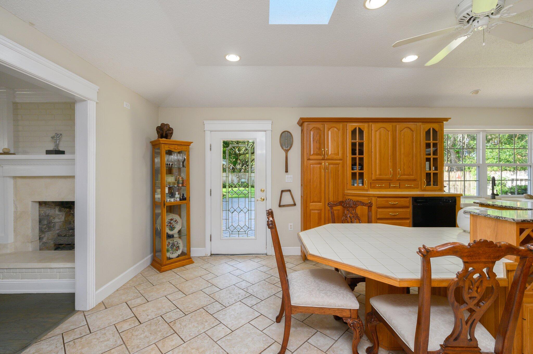 LAKE LORRAINE ESTATES 2 - Residential