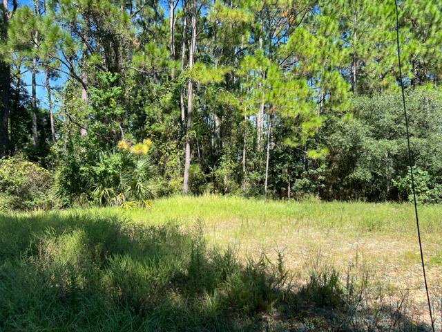 NO RECORDED SUBDIVISION - Land