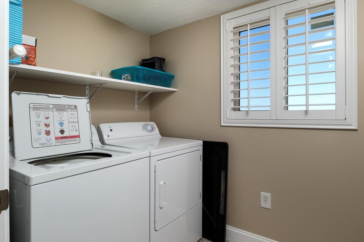 SURF DWELLER CONDO - Residential