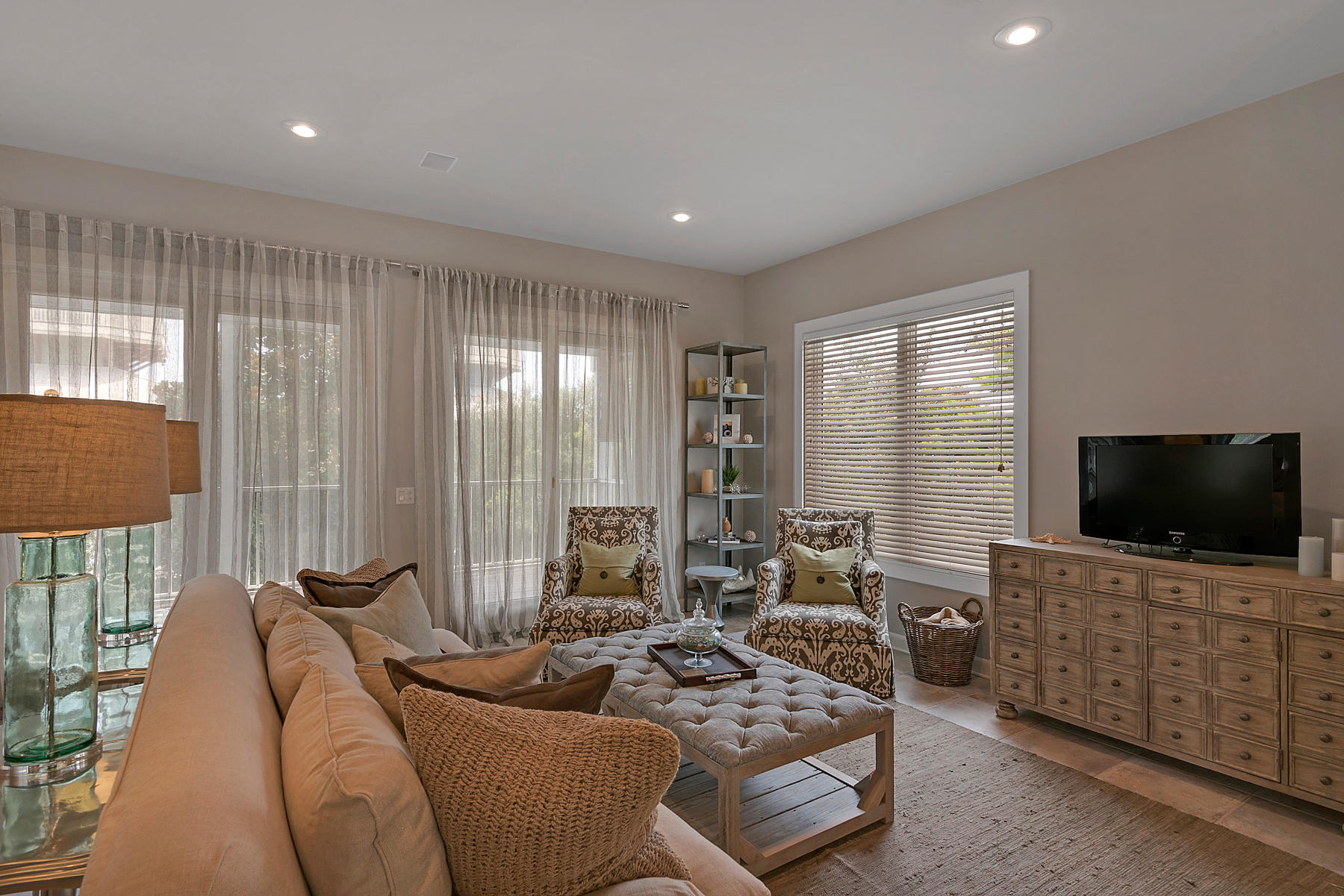 SEABREEZE 2ND ADDN - Residential