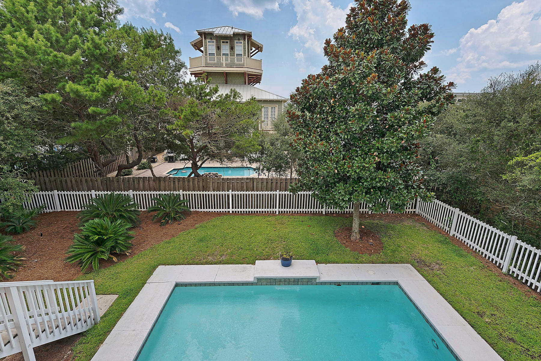 SEABREEZE 2ND ADDN - Residential