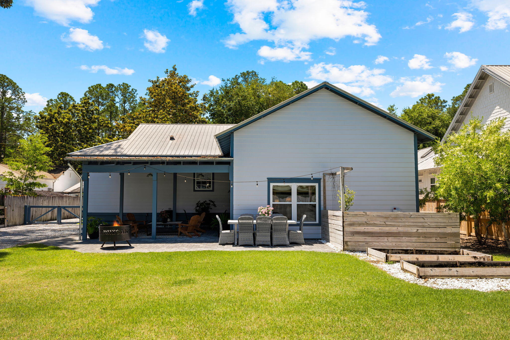 DAUGHETTES AMENDED - Residential
