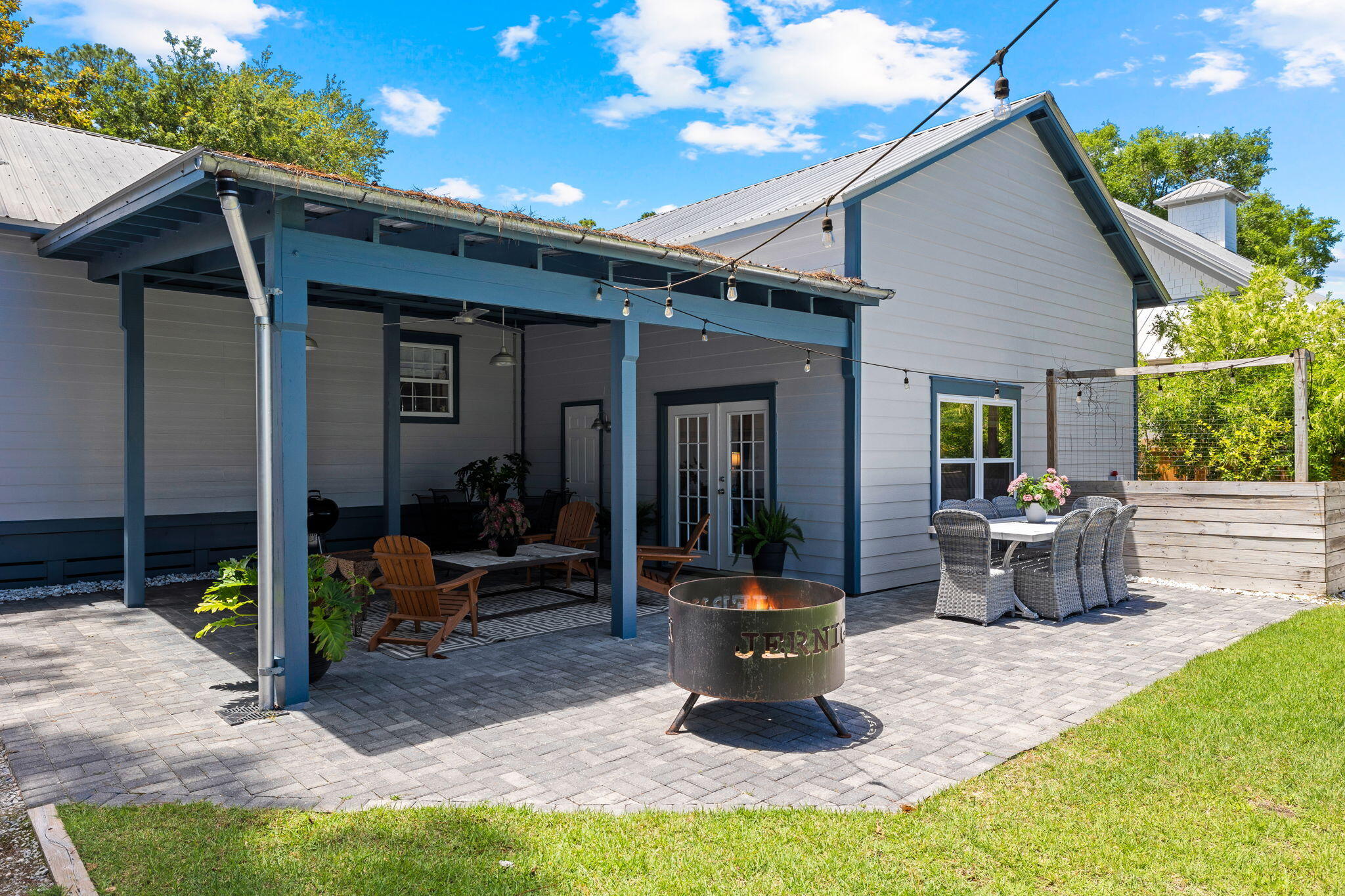 DAUGHETTES AMENDED - Residential