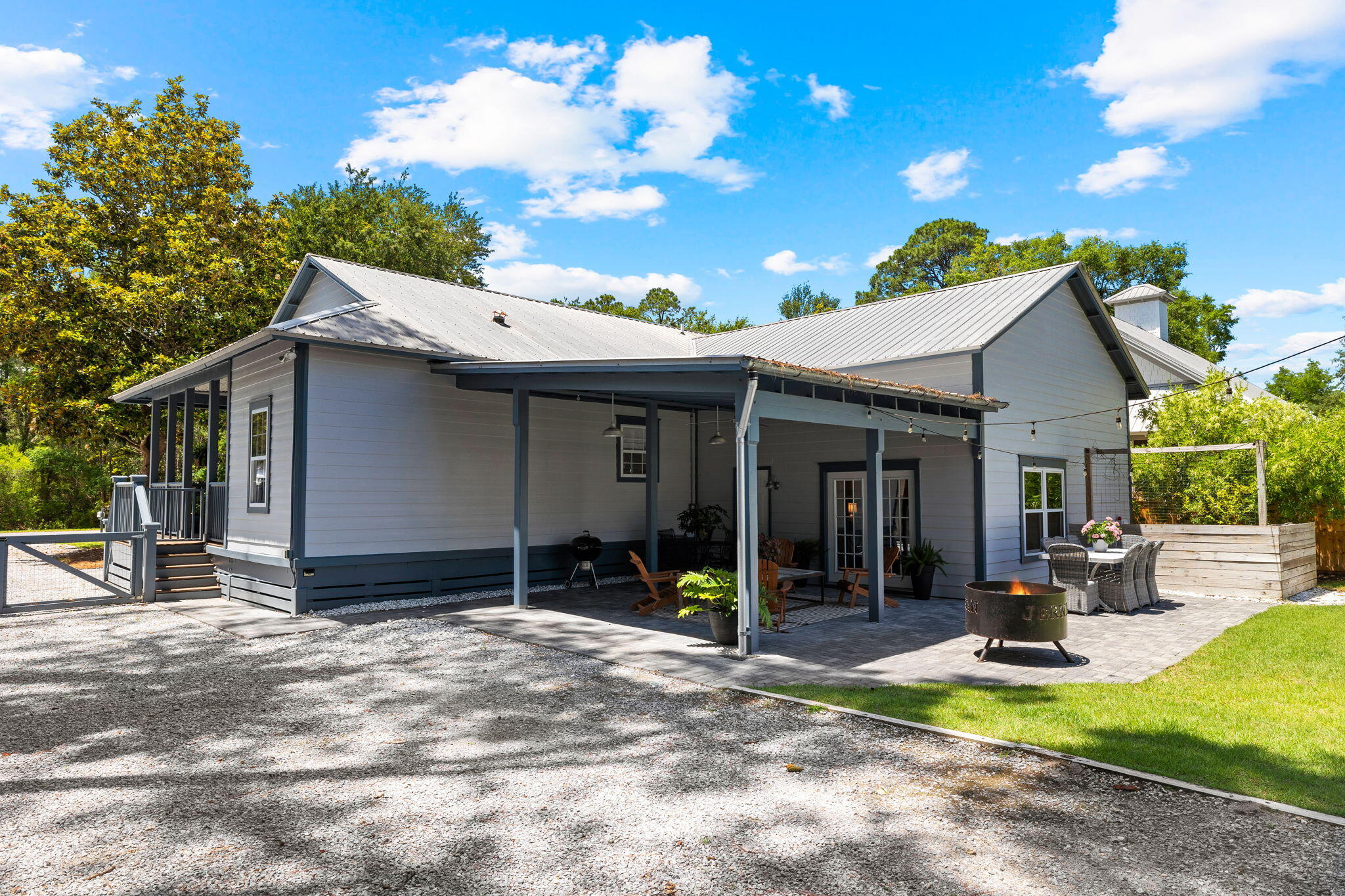 DAUGHETTES AMENDED - Residential