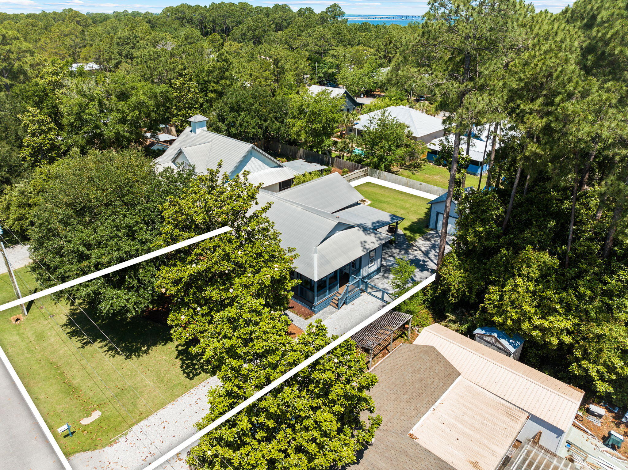 DAUGHETTES AMENDED - Residential