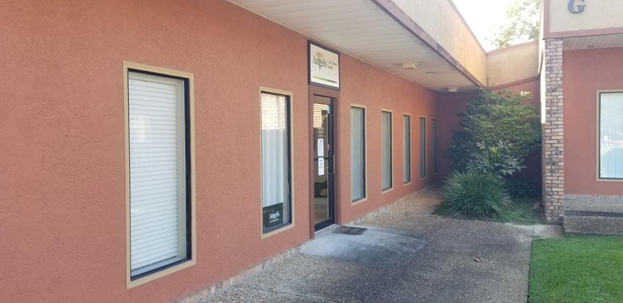 4 offices, conference room, large reception area, break/storage room, 2 restrooms.  $95 monthly CAM which covers garbage.