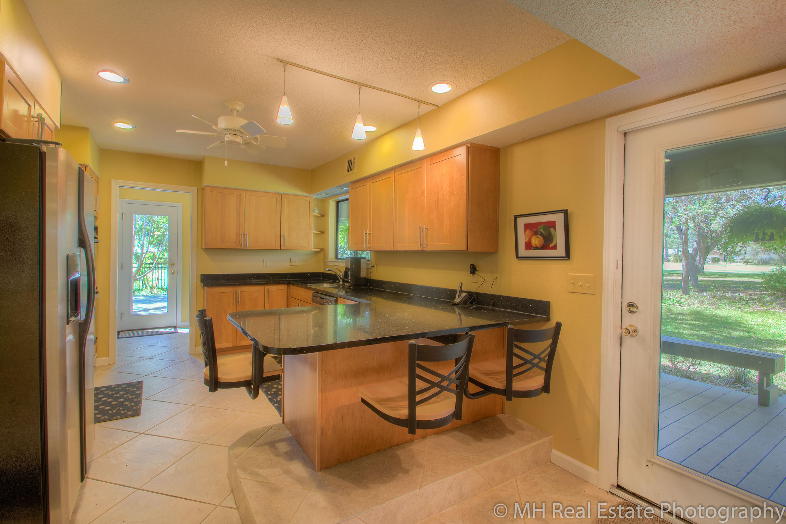 ROCKY BAYOU COUNTRY CLUB ESTATES 3 - Residential