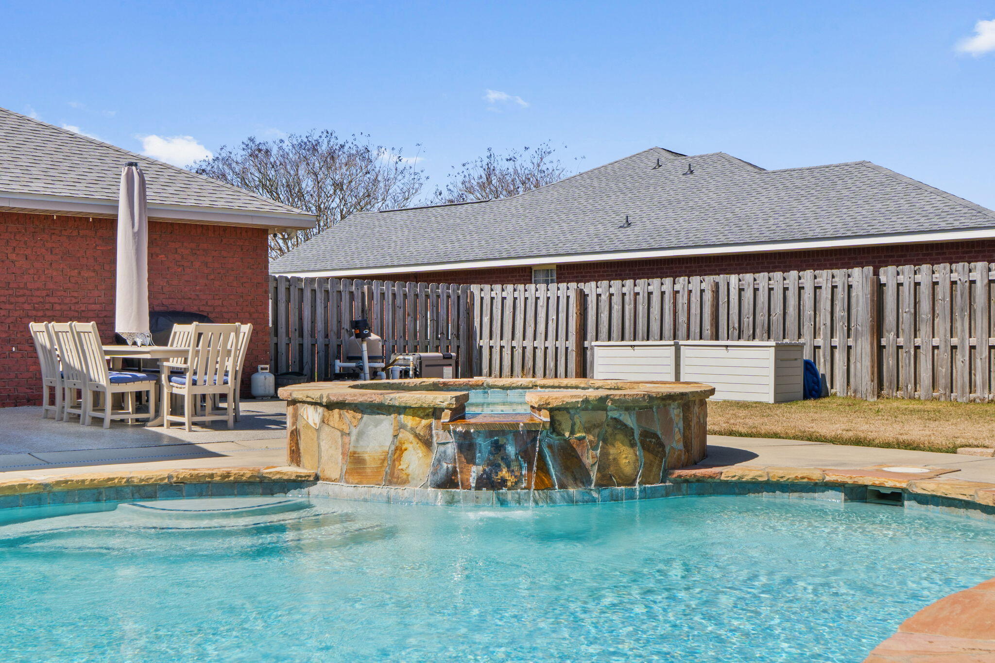 WOODLAWN HEIGHTS - Residential