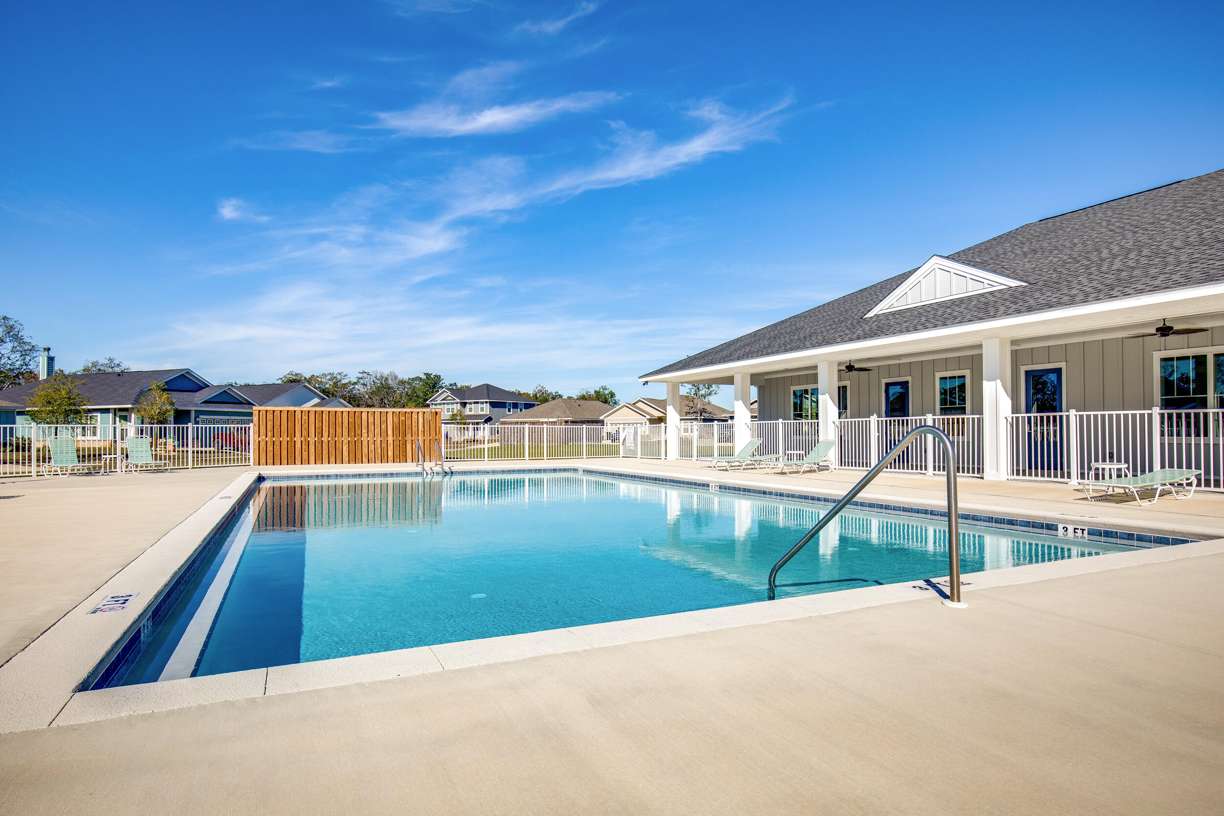 RIVERWALK PH I - Residential