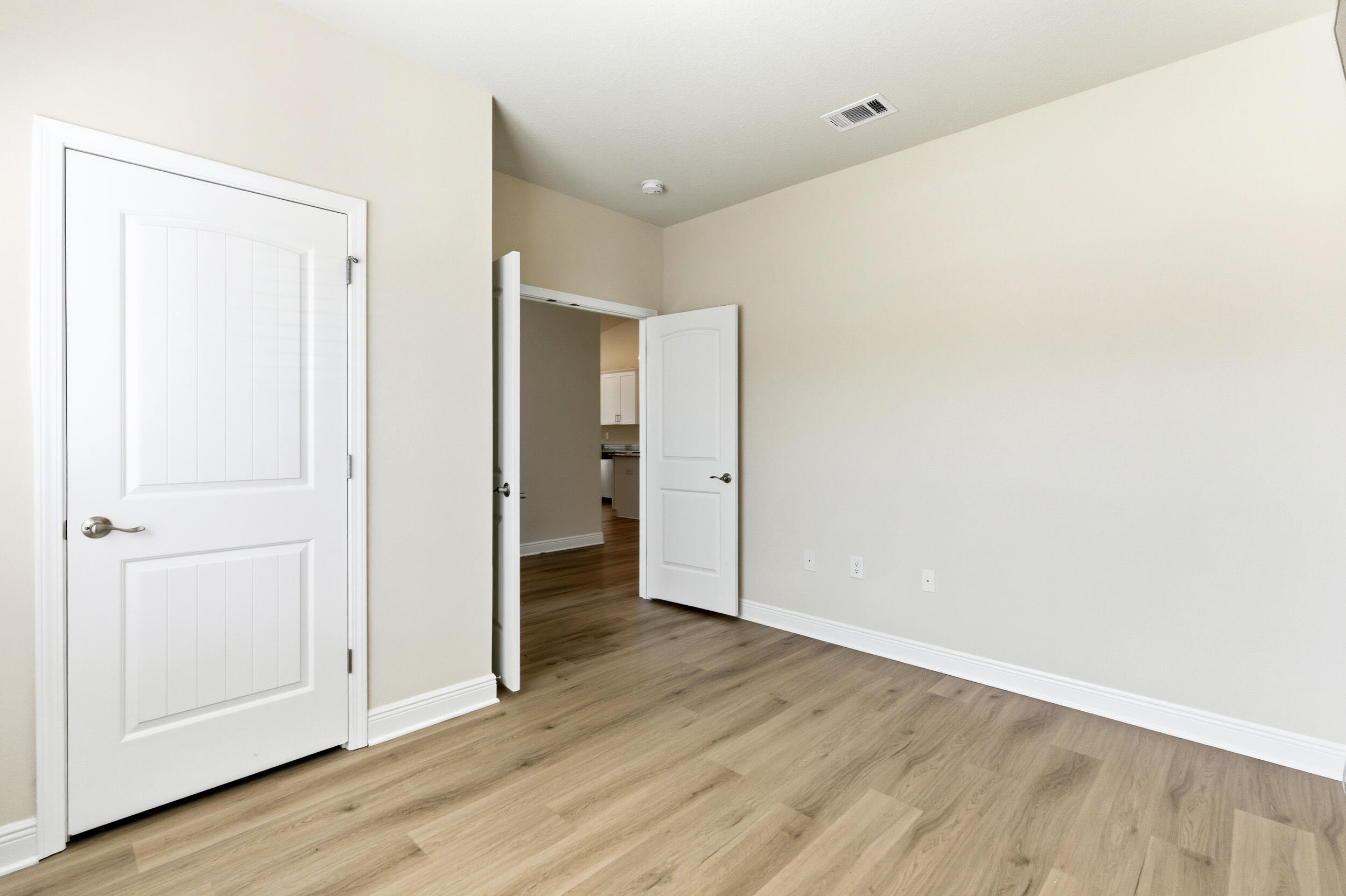 RIVERWALK PH I - Residential