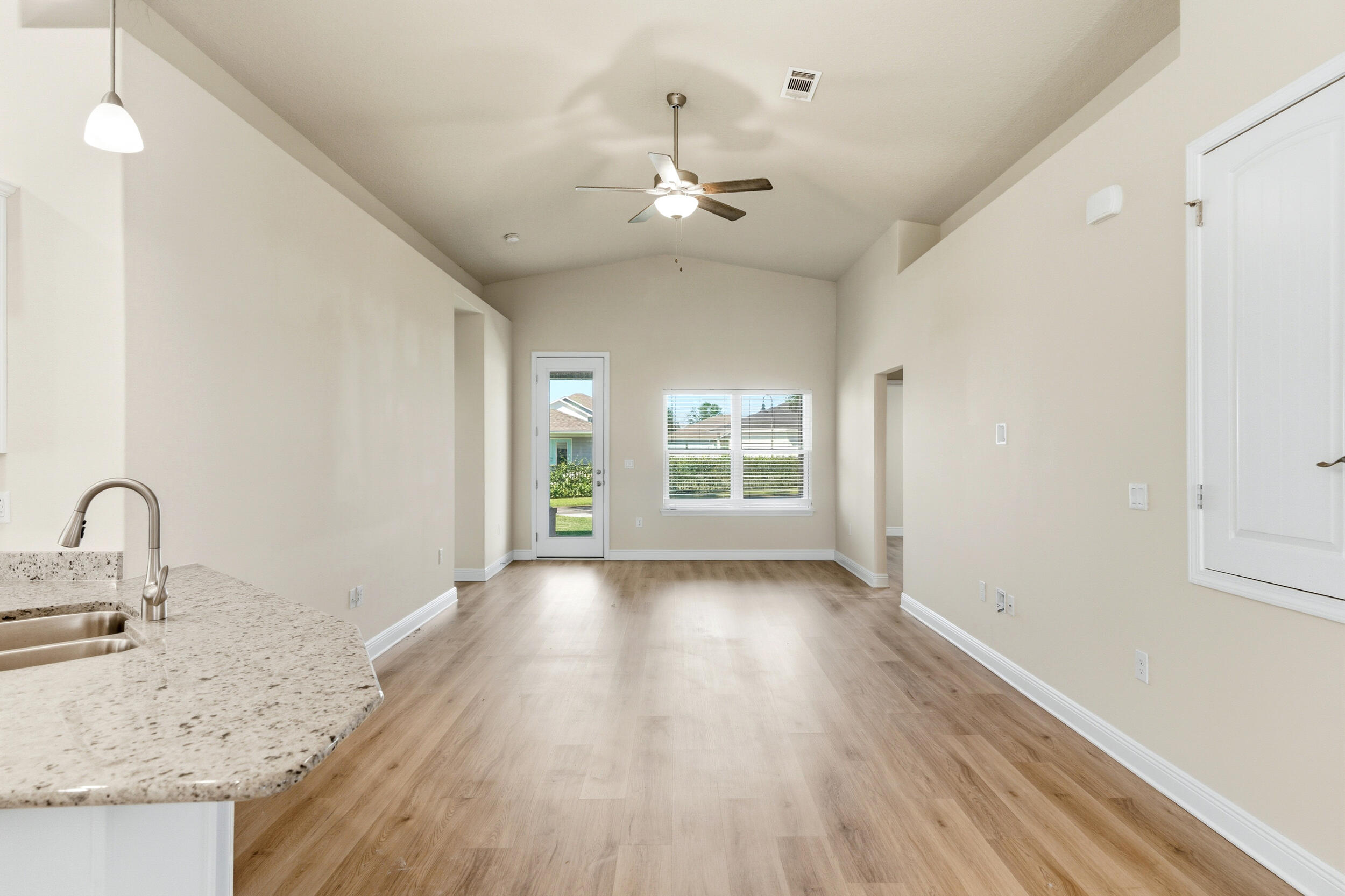 RIVERWALK PH I - Residential