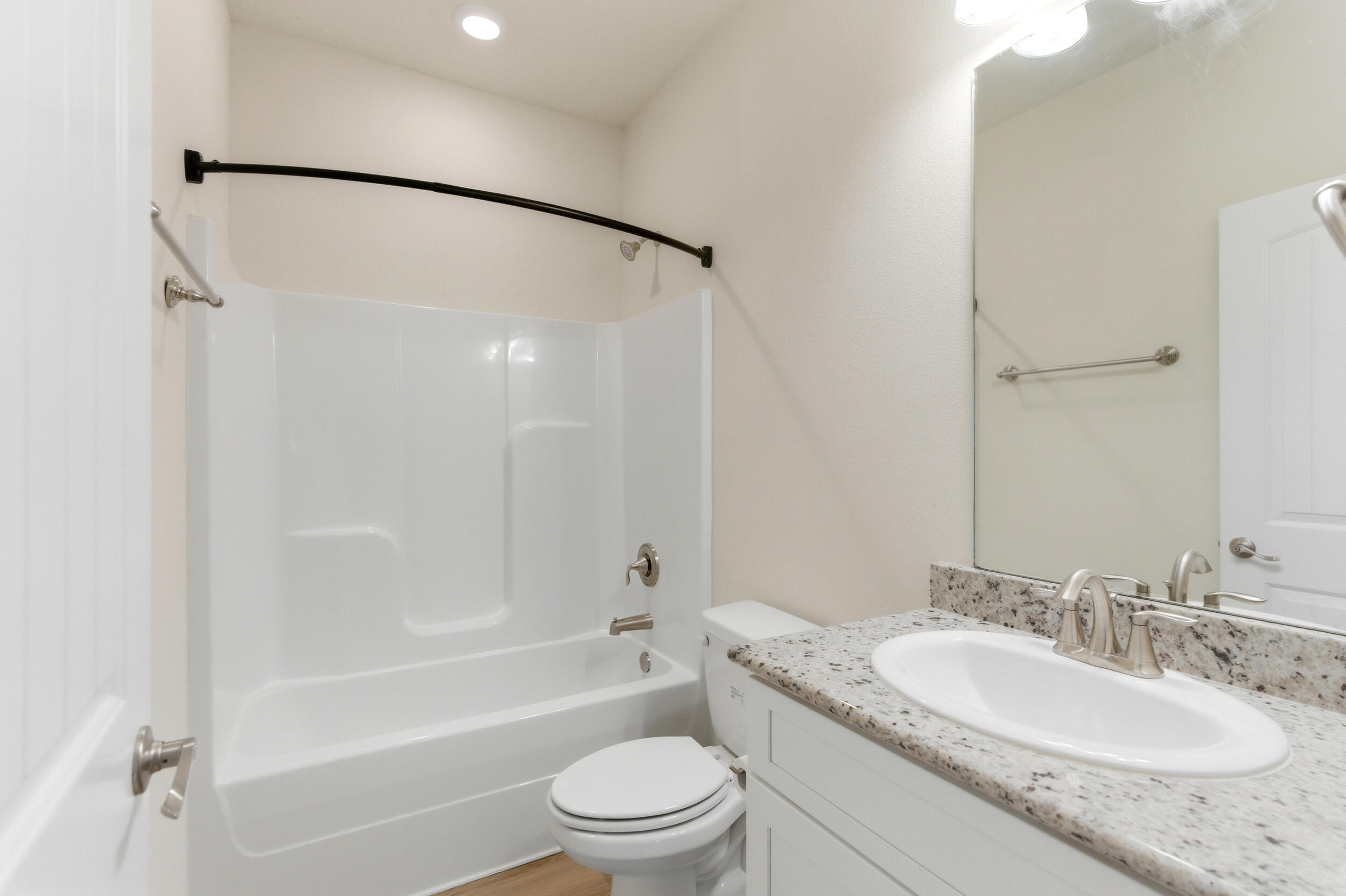 RIVERWALK PH I - Residential