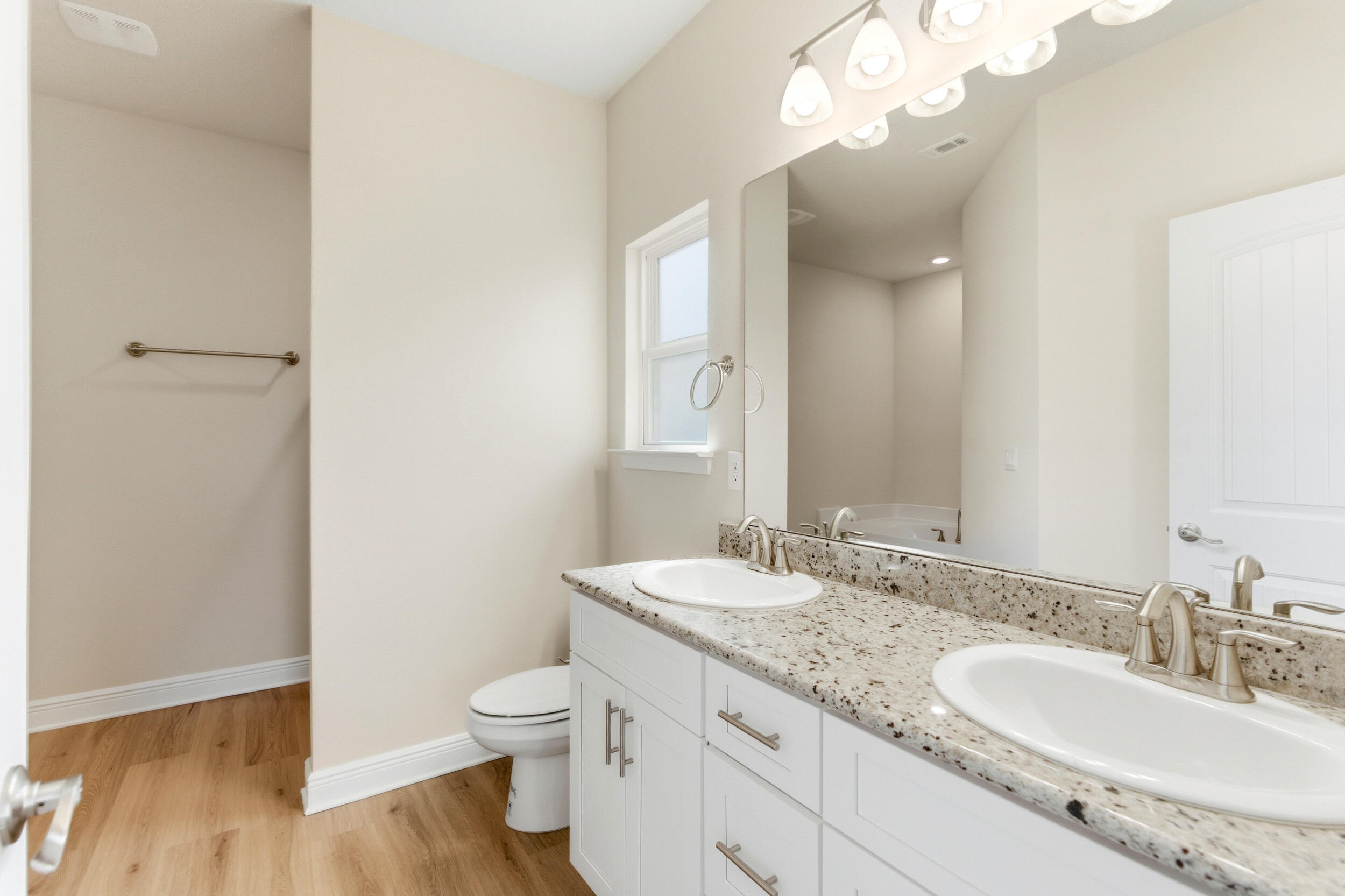 RIVERWALK PH I - Residential