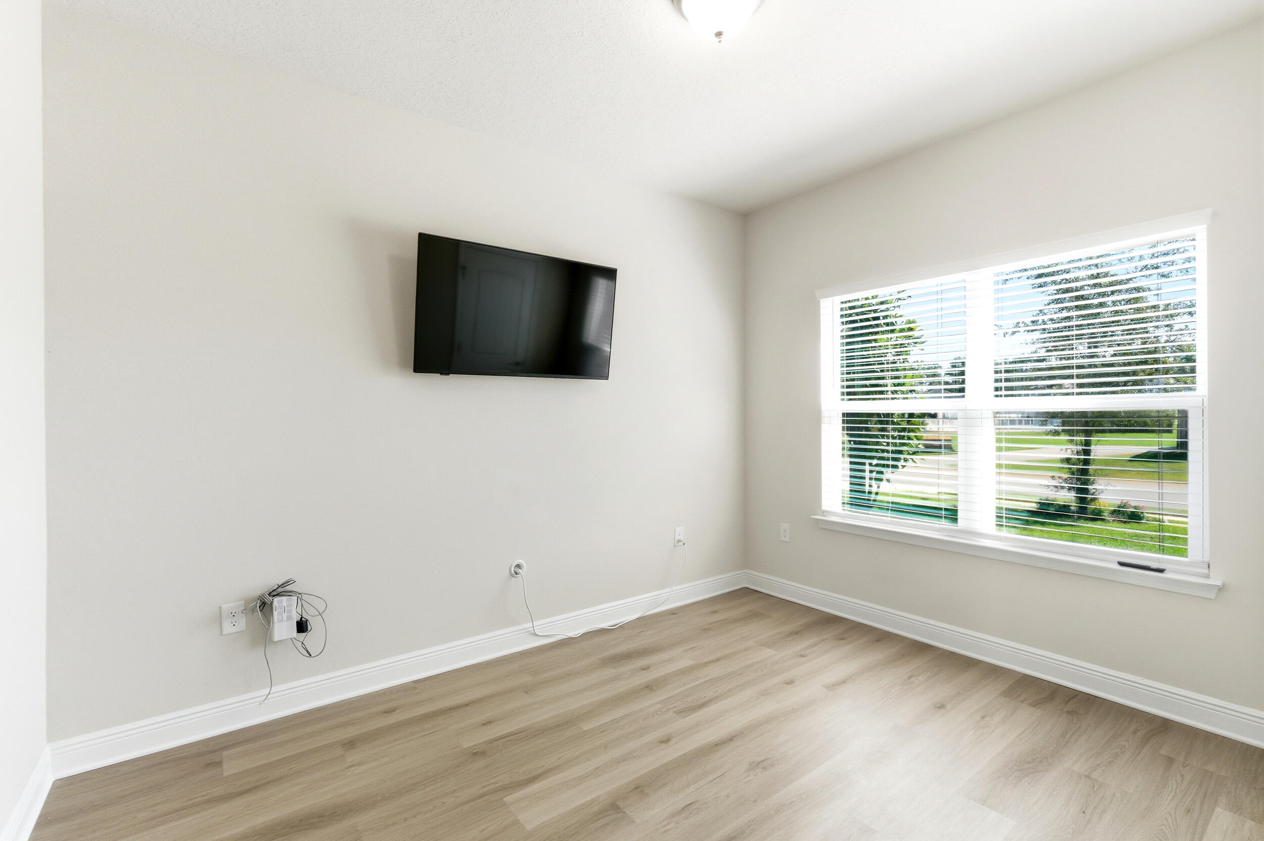 RIVERWALK PH I - Residential