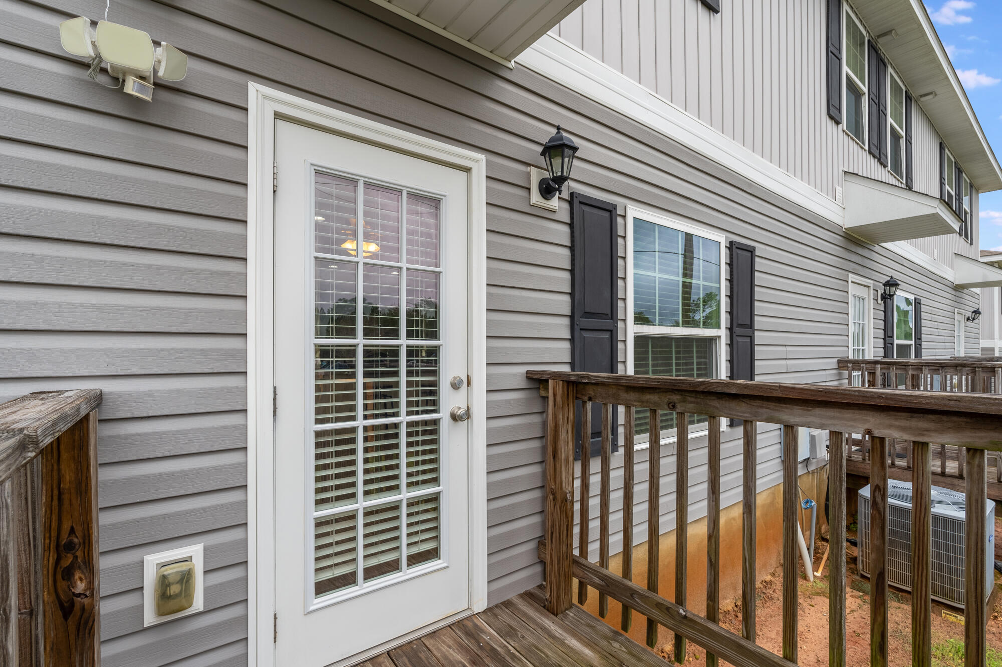 Iron Horse T/H - Residential