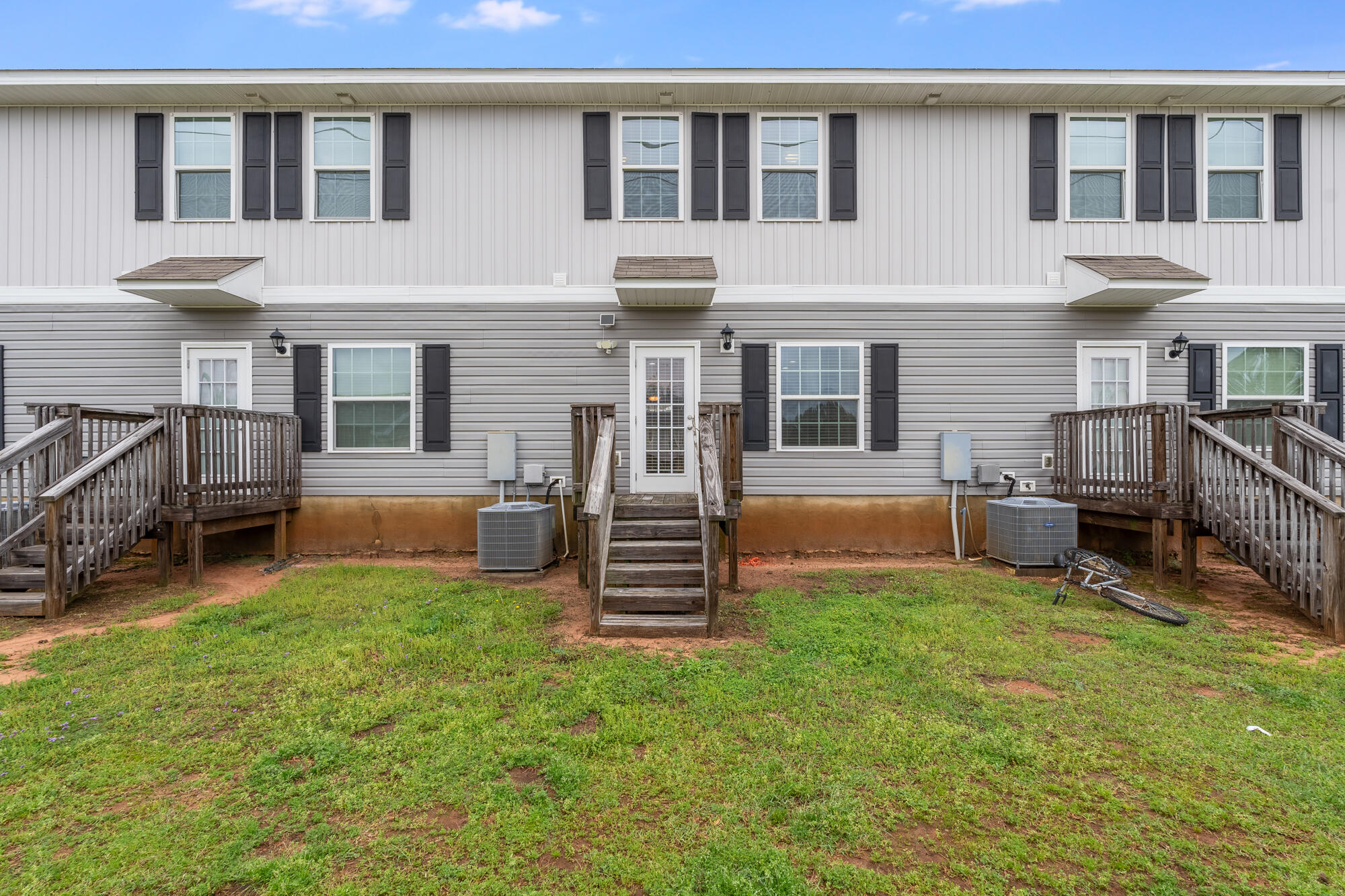 Iron Horse T/H - Residential