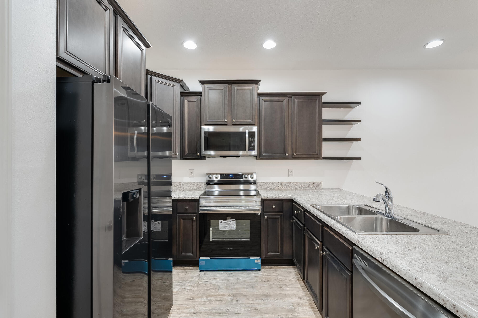 Iron Horse T/H - Residential