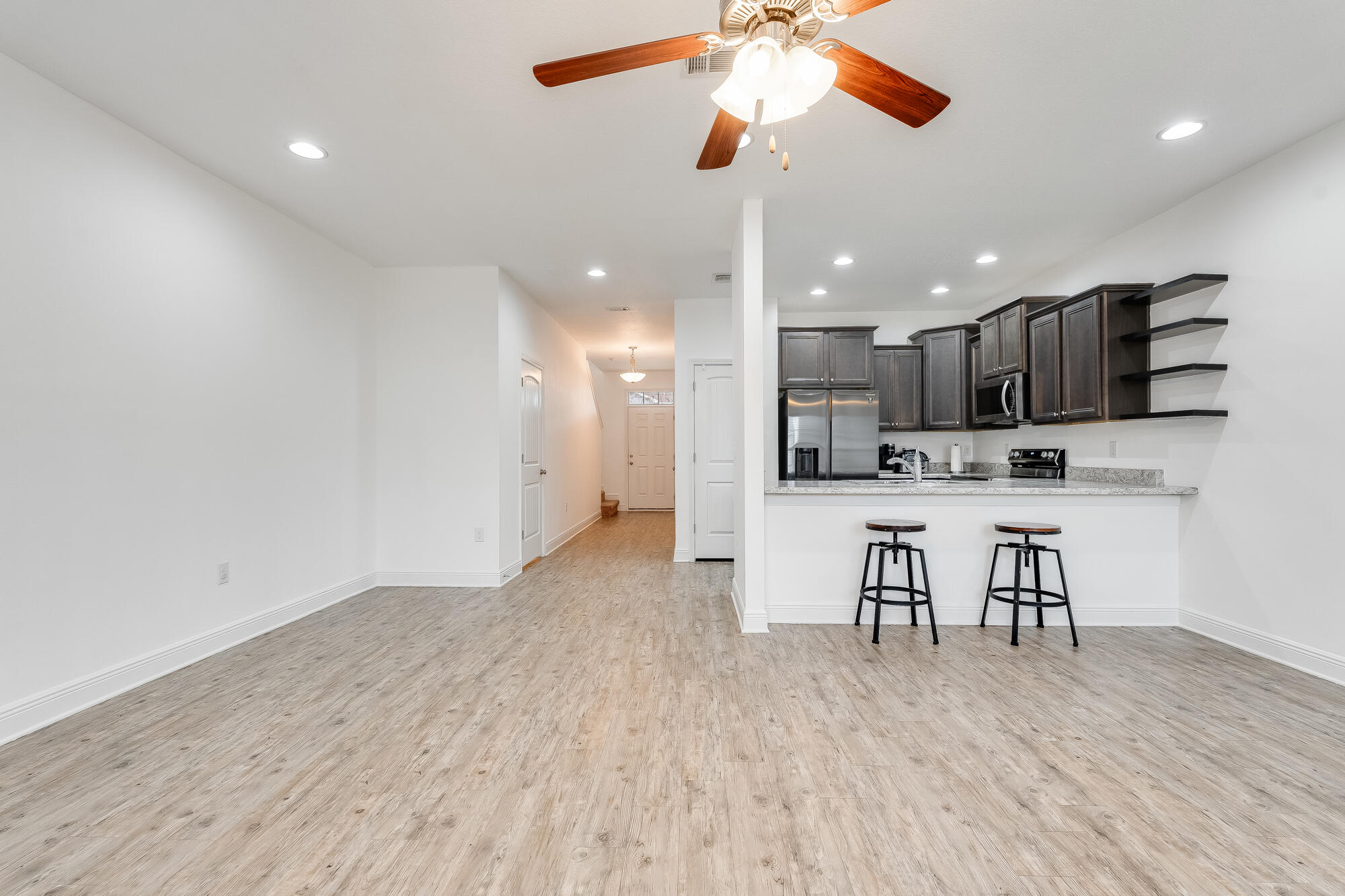 Iron Horse T/H - Residential