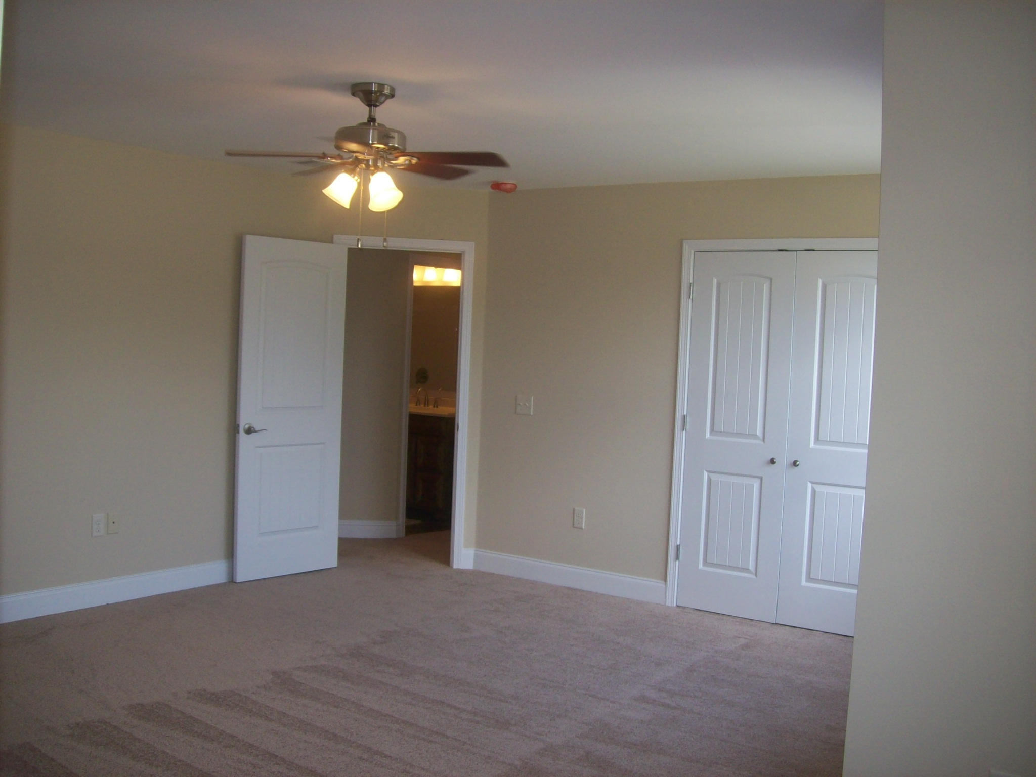 Look no more! This 4 Bedroom, 3 Bath, open floor plan has it all. Master suite and 2nd bedroom downstairs, with 2 large bedrooms, large Bonus Room & Mechanical Room upstairs. The sub floor is insulated as well as garage being insulated with oversized garage door~ Large kitchen with granite counter top, under counter sink, stainless steel appliances open into the great room. Large great room has french doors leading out onto deck in back yard. Formal dining room and breakfast room. Master suite downstairs with large walk in closet in master bath with double vanities, garden tub and custom shower. Full gutters and nice front porch to enjoy the sunsets. 9' ceilings with wide base boards downstairs. Laminate flooring, carpet in bedrooms. Recessed lighting.
