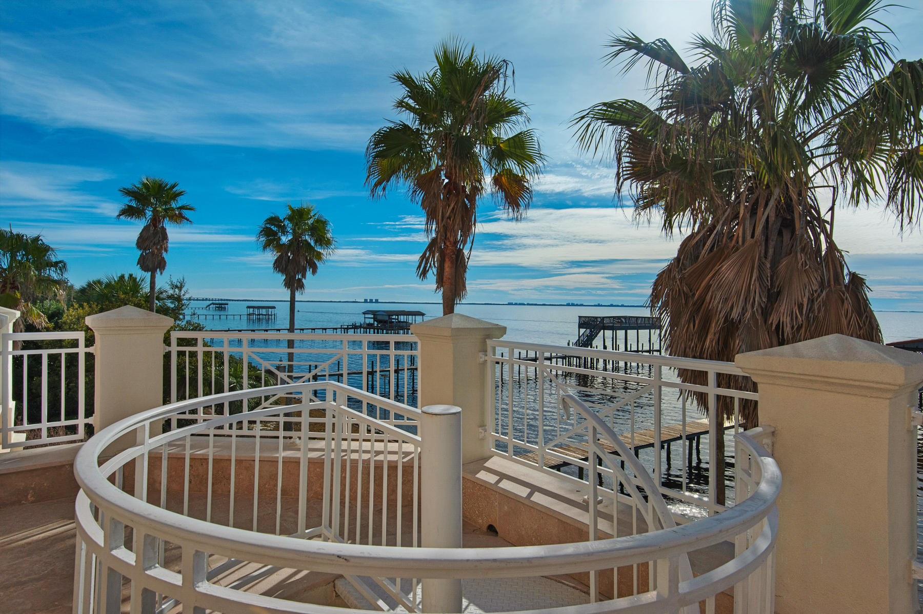 SUNSET BEACH - Residential