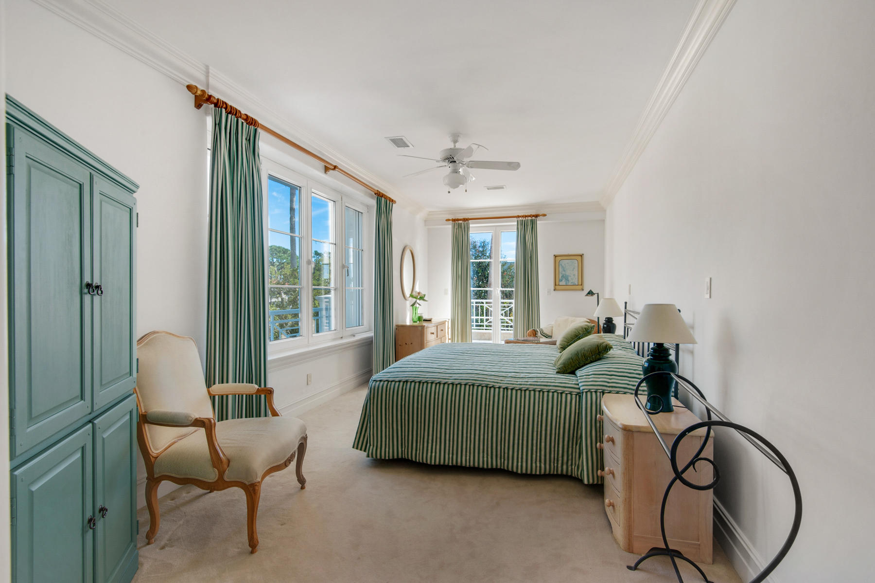 SUNSET BEACH - Residential