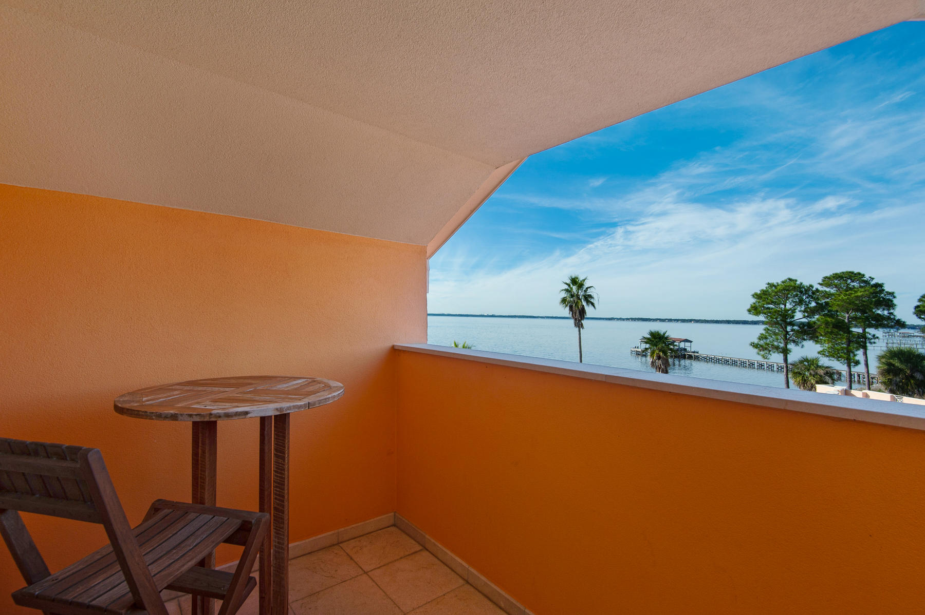 SUNSET BEACH - Residential