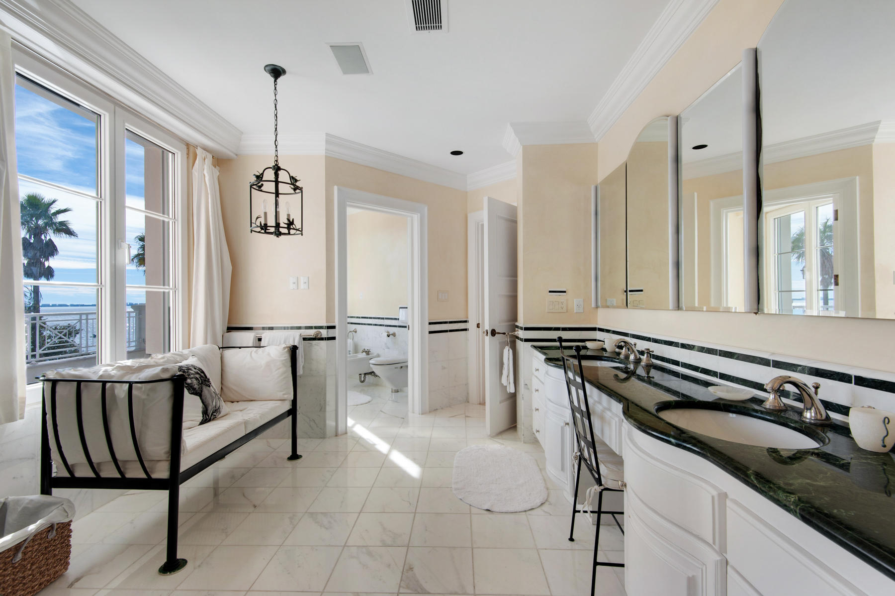 SUNSET BEACH - Residential