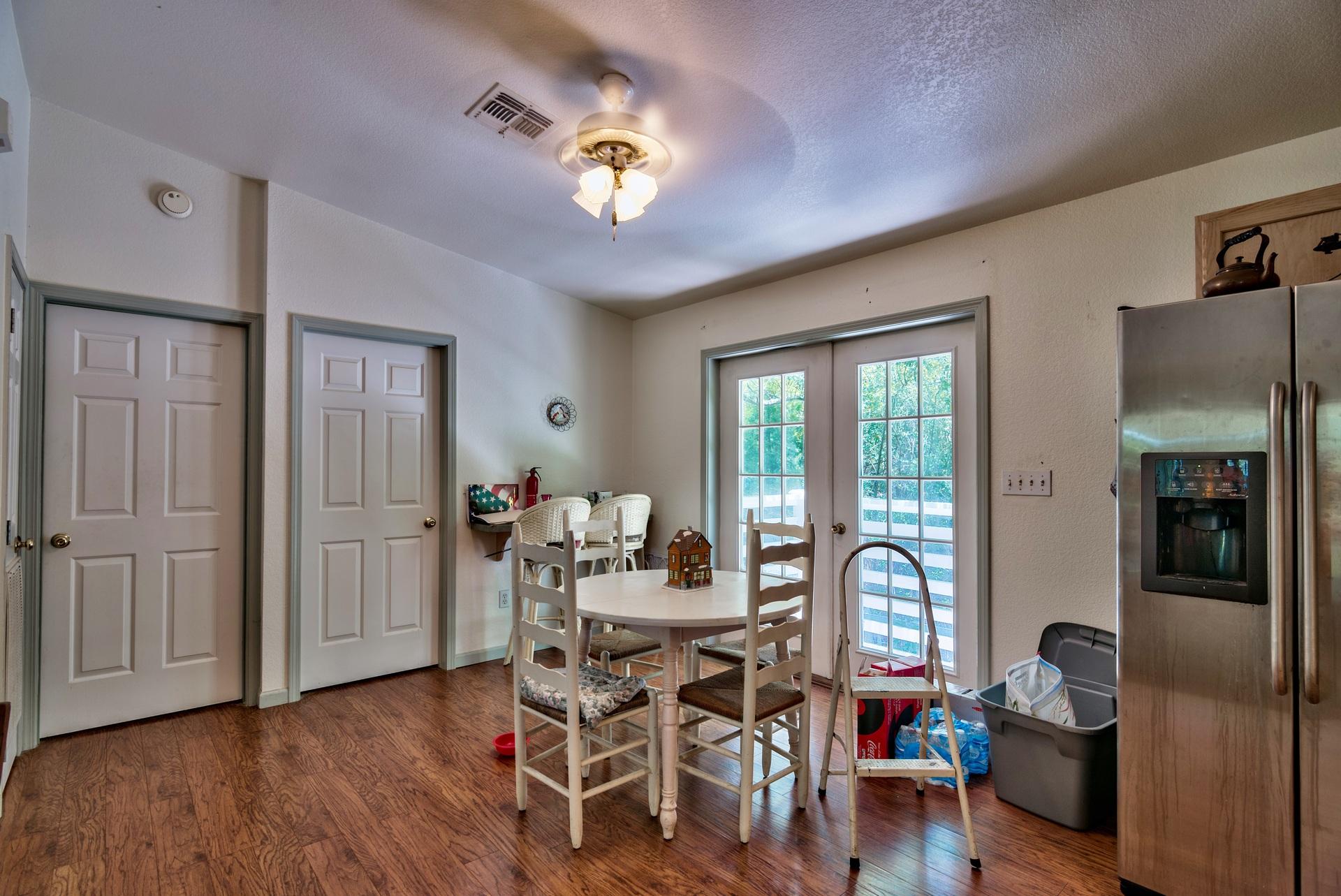 GULF SHORE MANOR - Residential