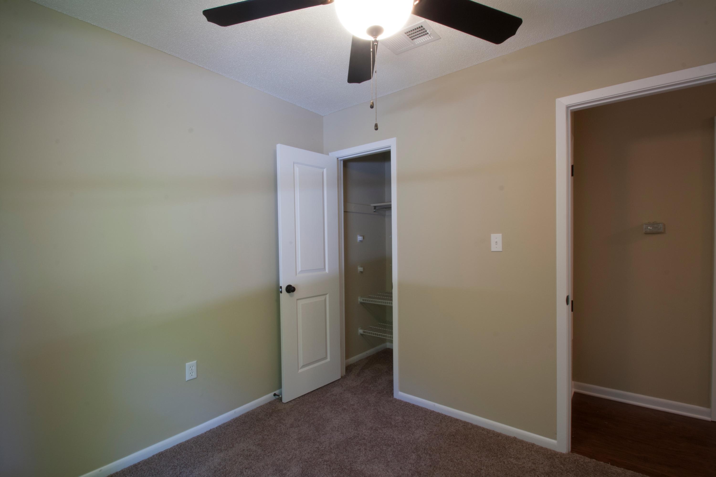 VALPARAISO PINECREST 2 - Residential