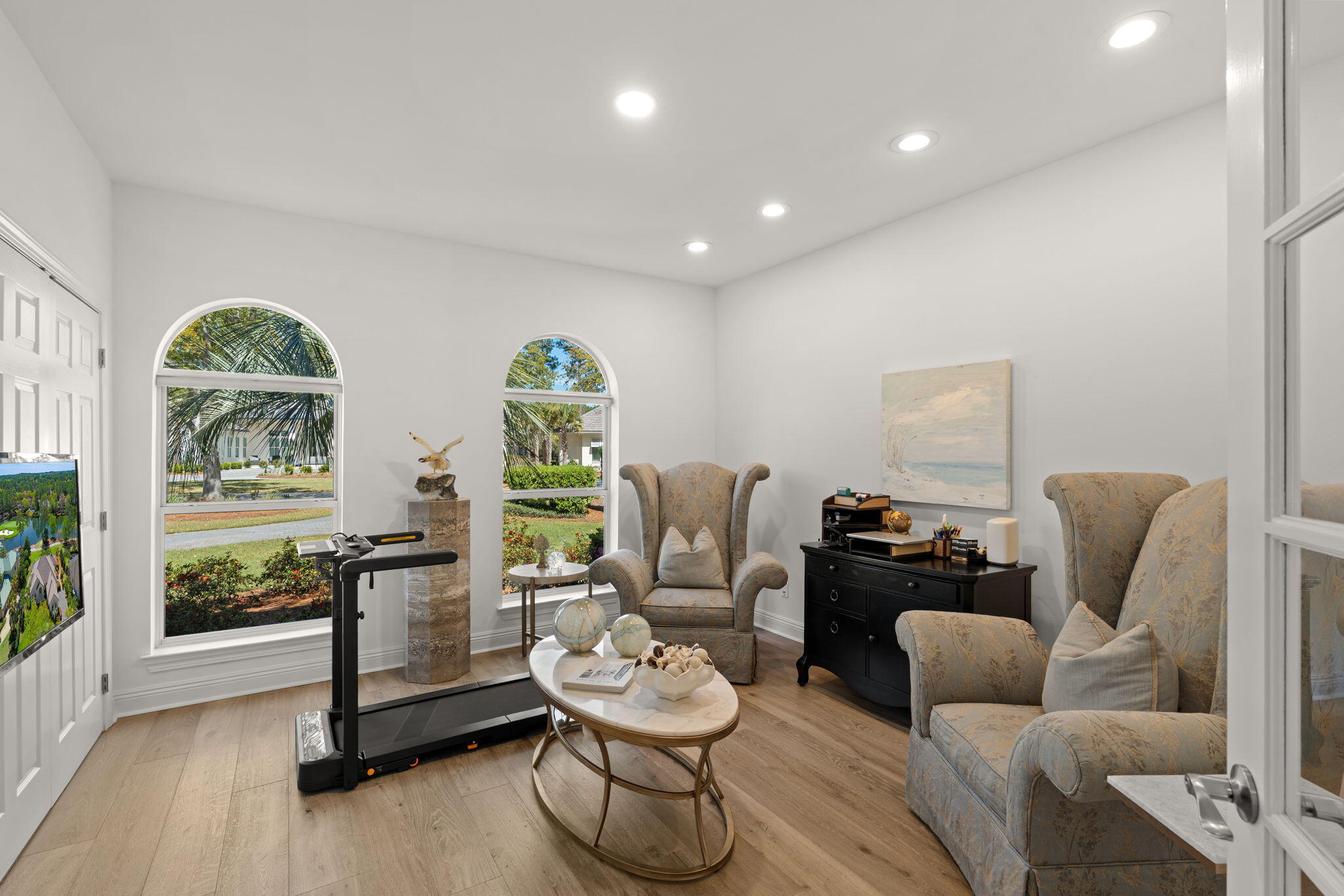 BAYTOWNE AVE EAST - Residential