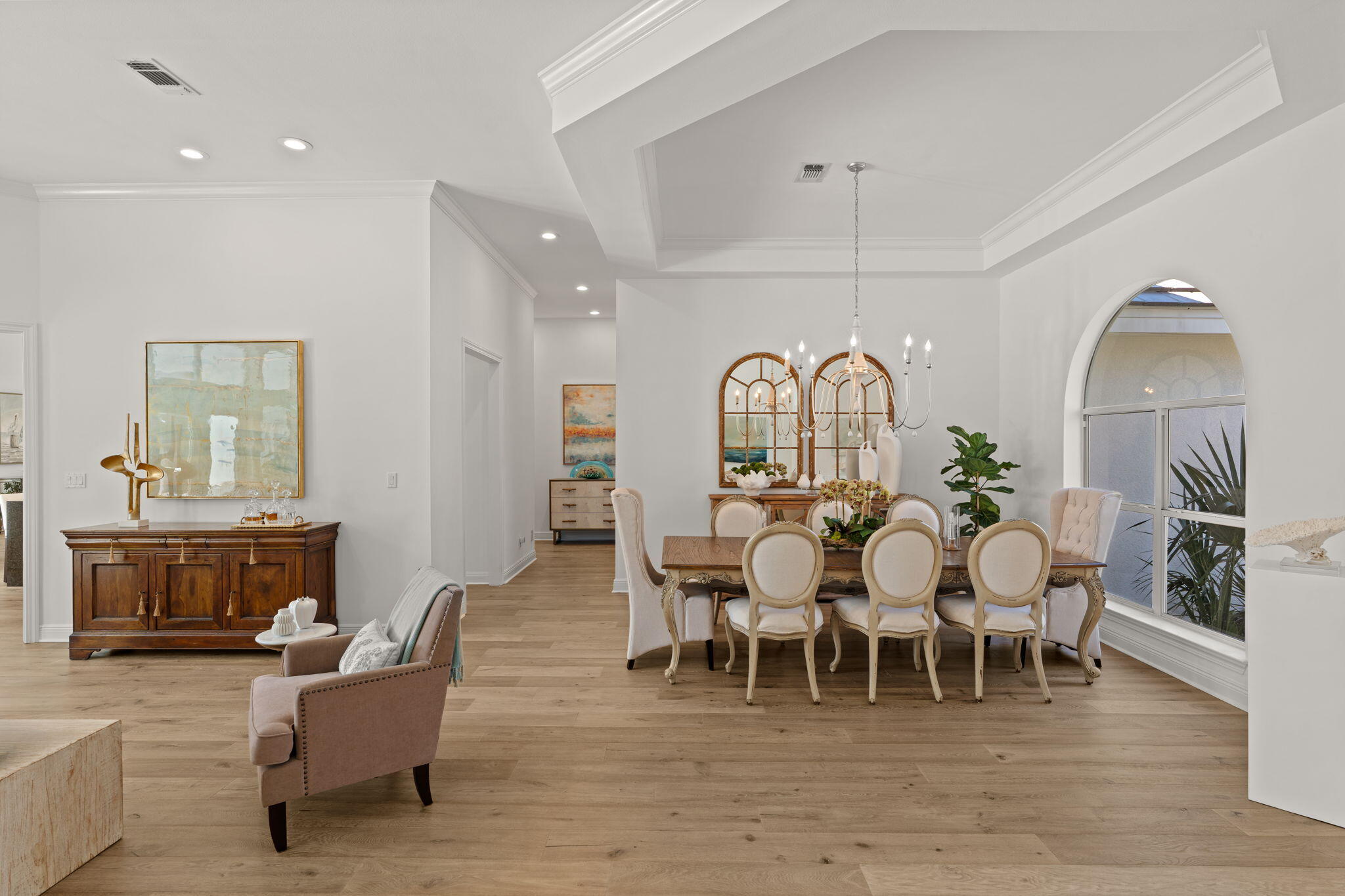 BAYTOWNE AVE EAST - Residential