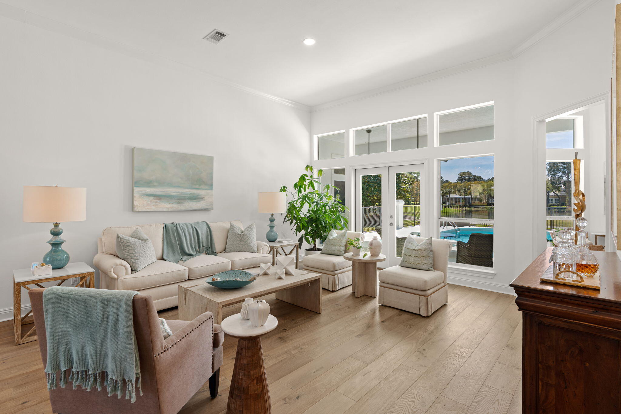 BAYTOWNE AVE EAST - Residential