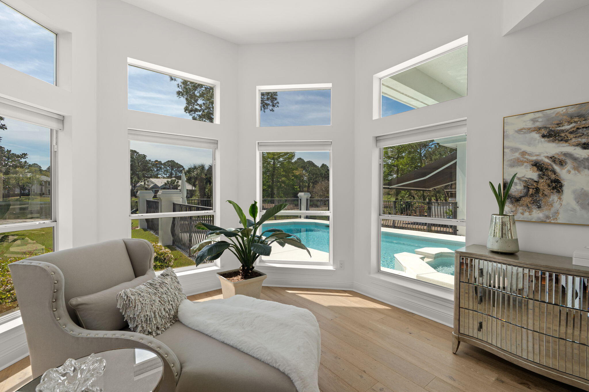 BAYTOWNE AVE EAST - Residential