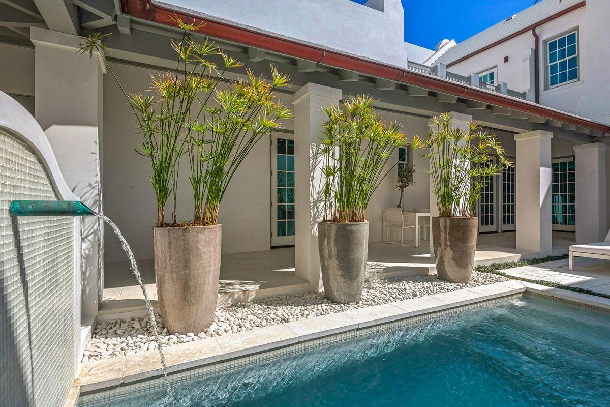 ALYS BEACH - Residential