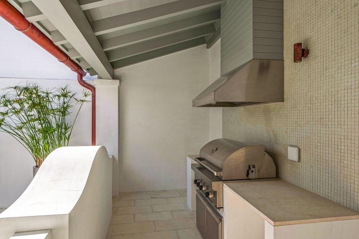 ALYS BEACH - Residential