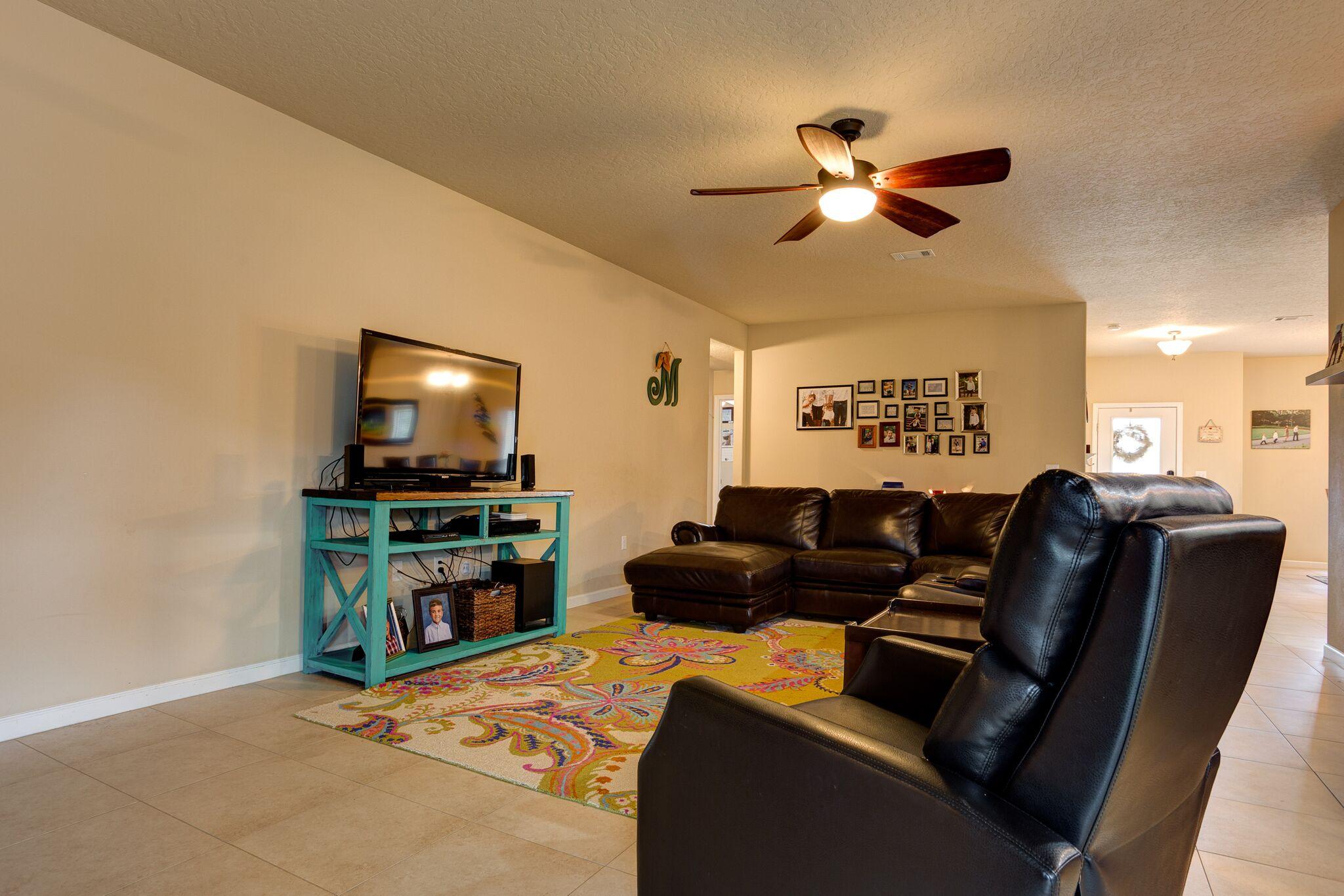 KAITLYNS PRESERVE - Residential