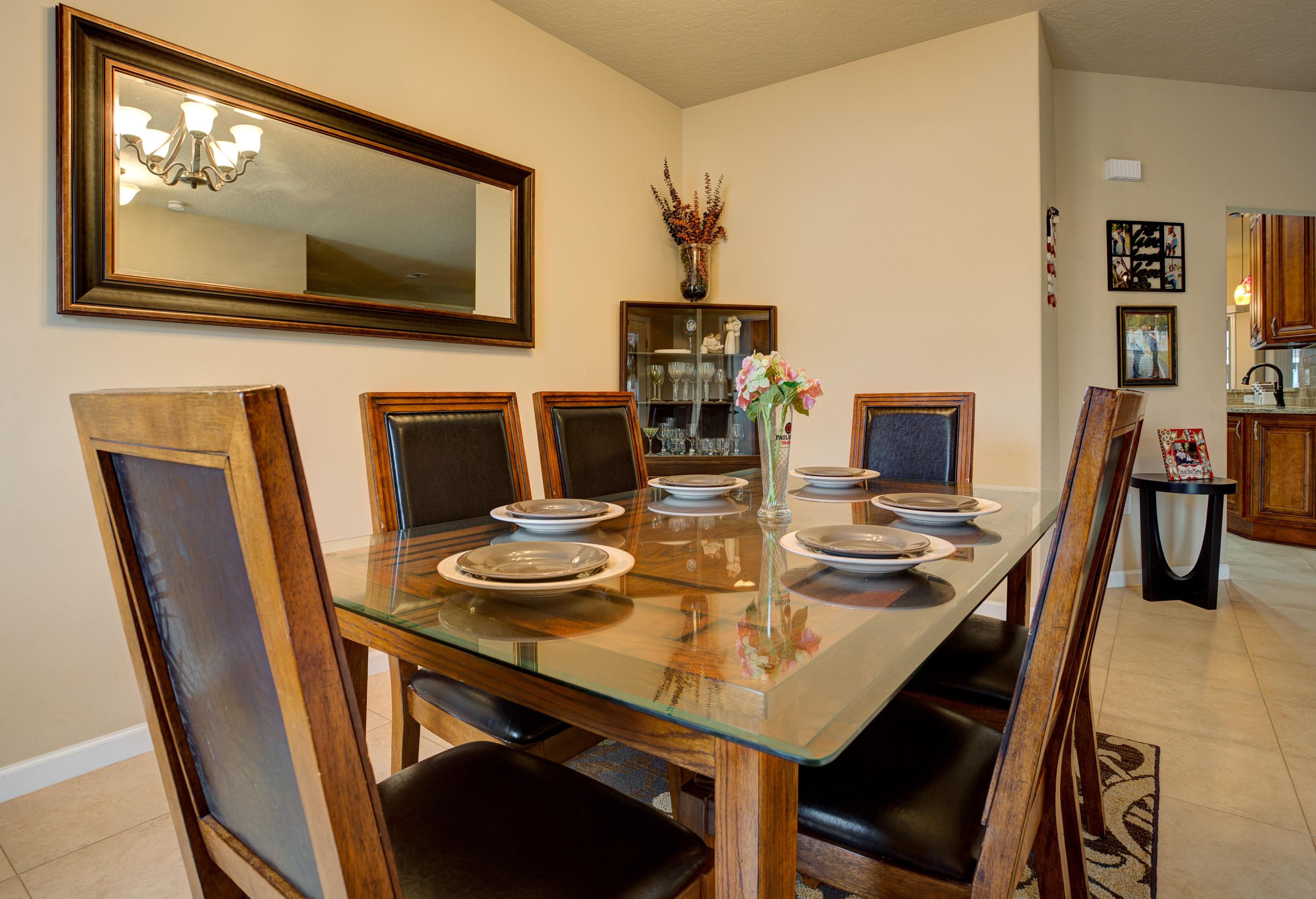 KAITLYNS PRESERVE - Residential