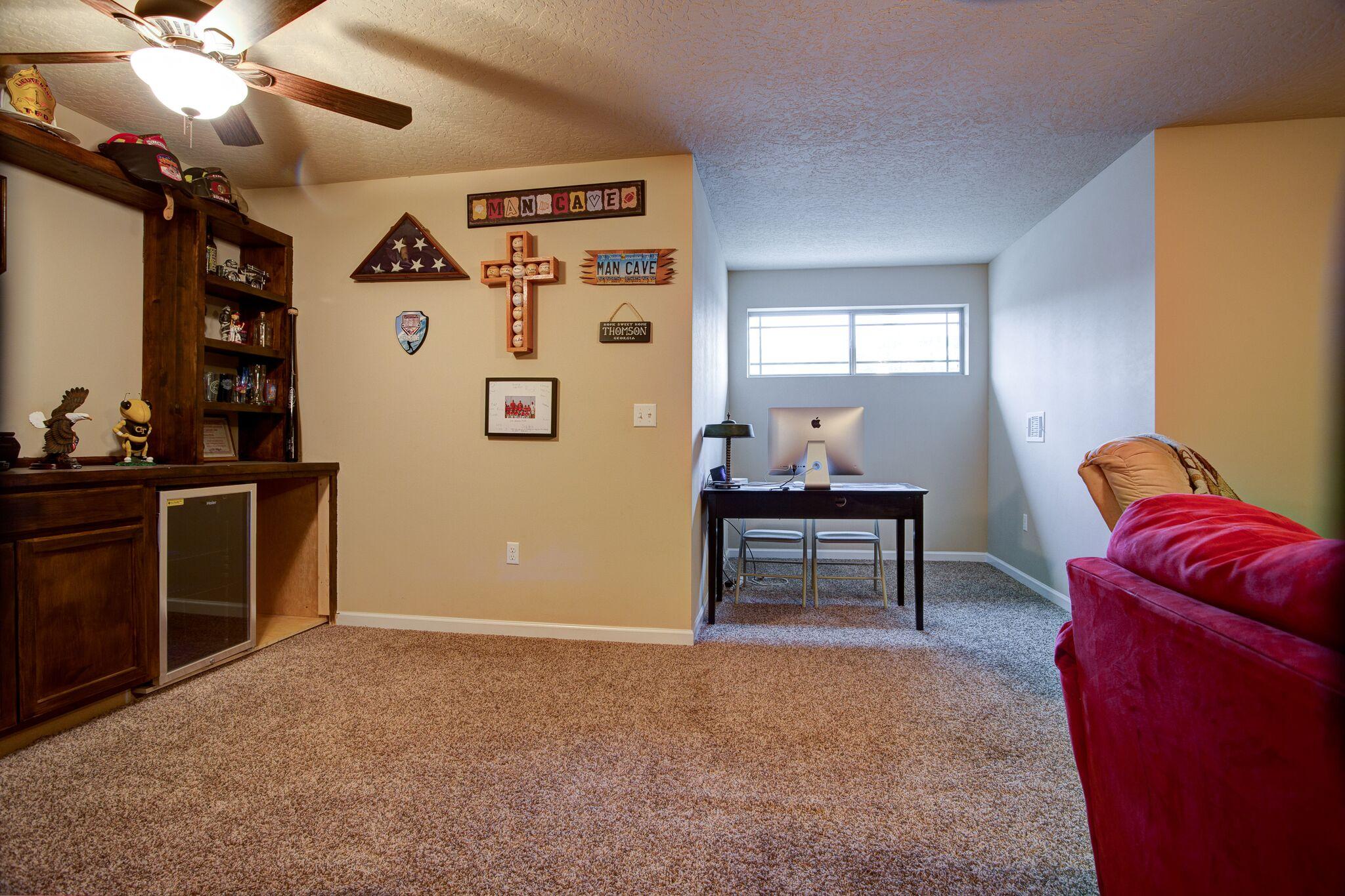 KAITLYNS PRESERVE - Residential