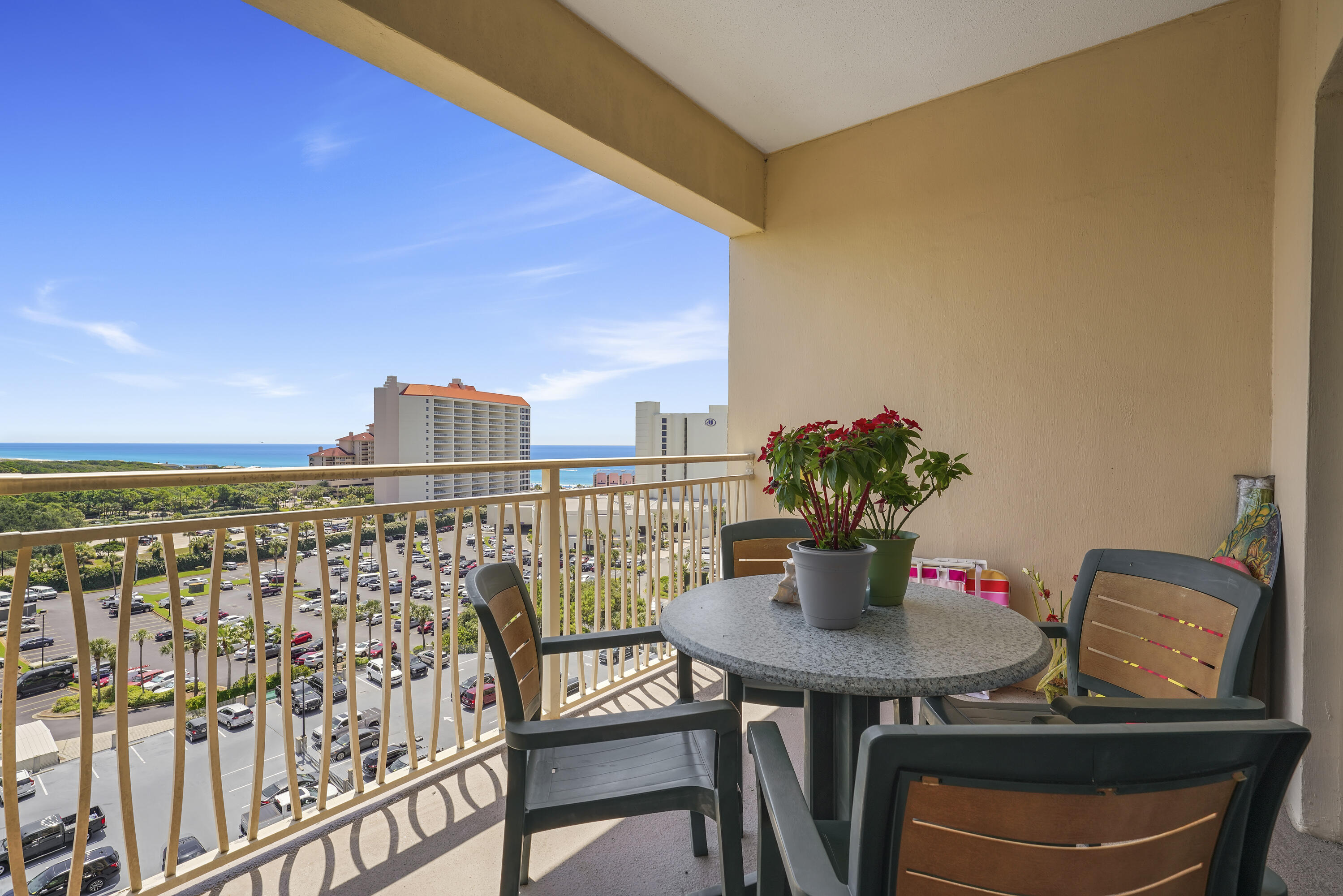 LUAU I - Residential