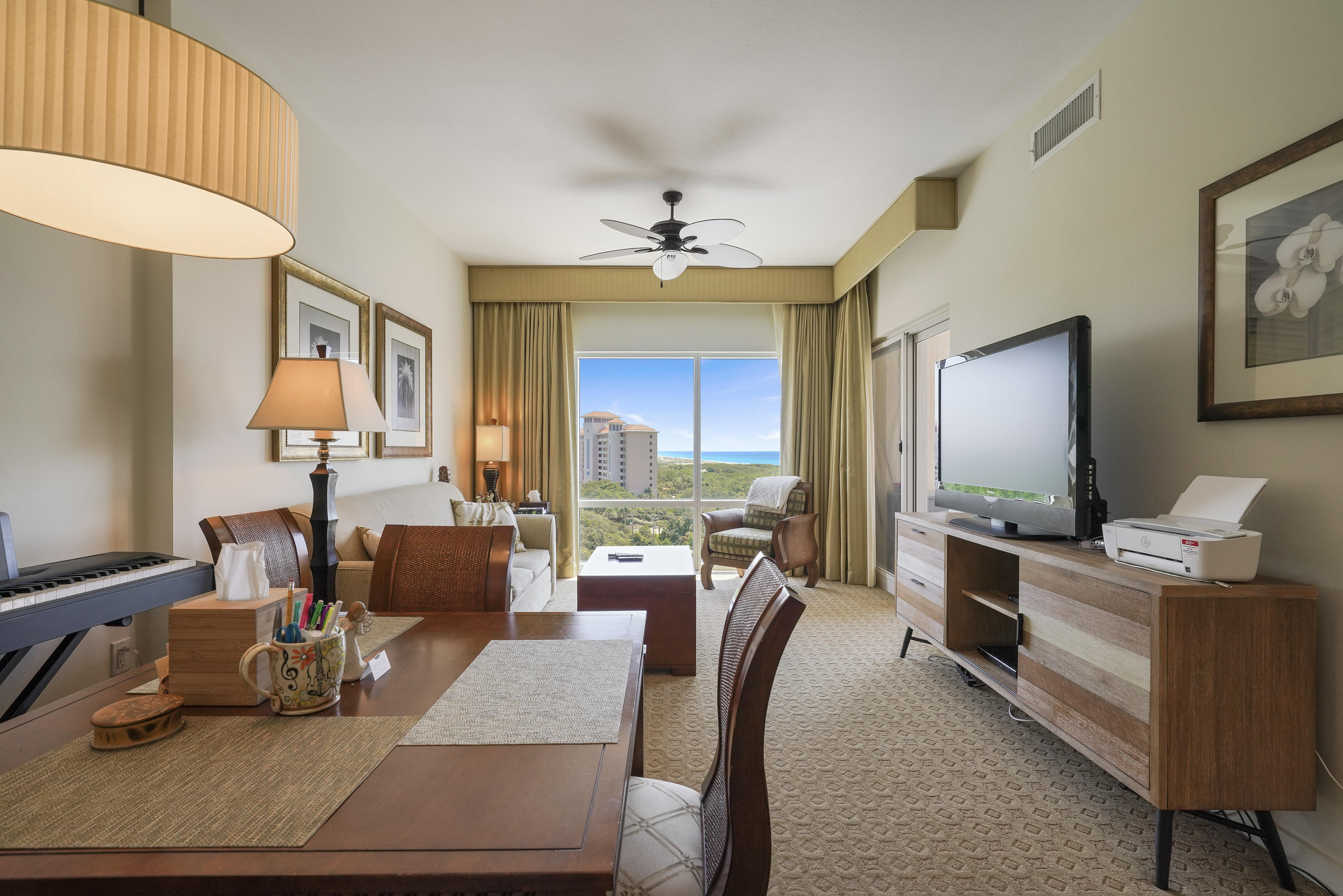 LUAU I - Residential